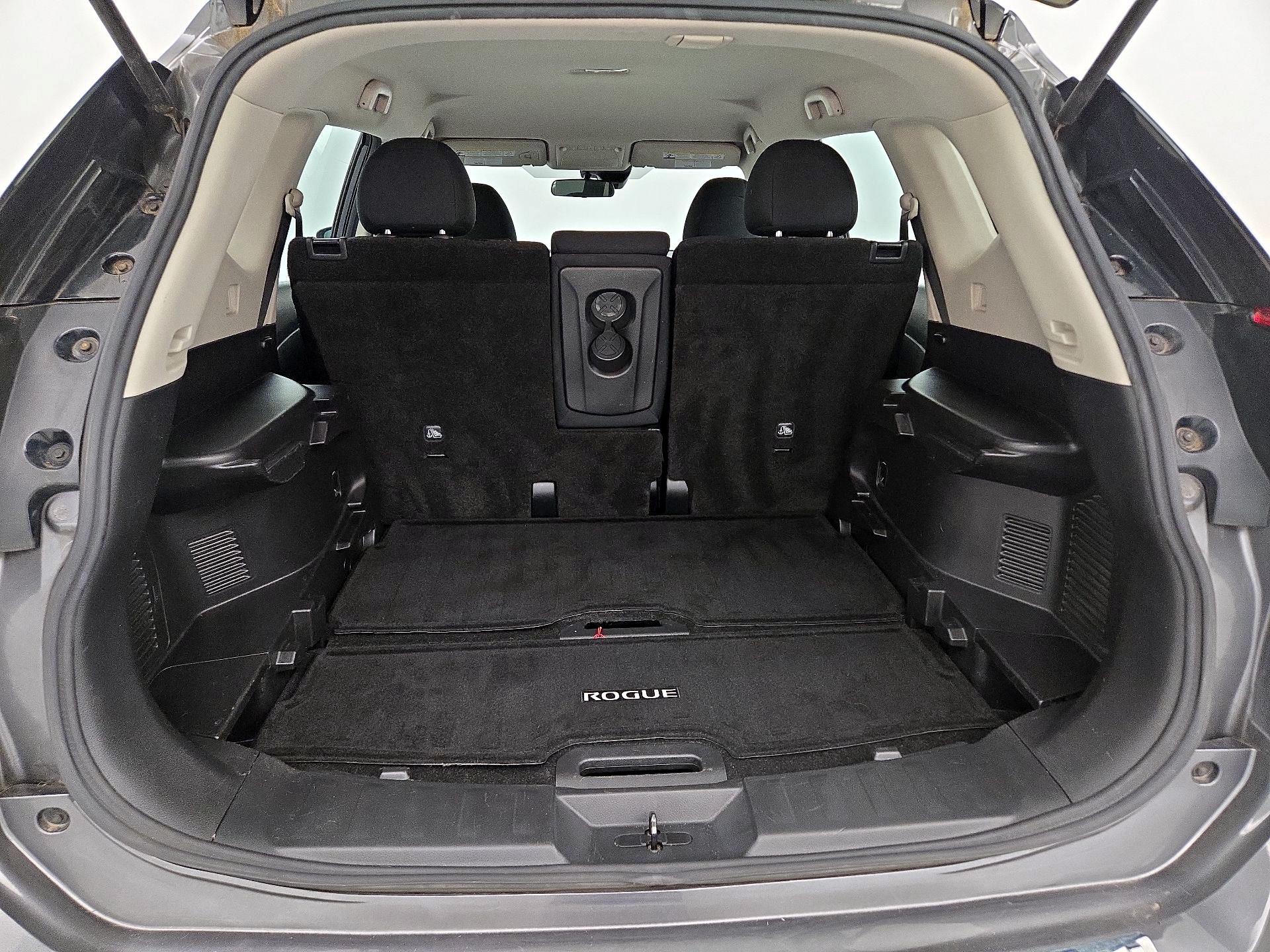 Thumbnail: 2019 Nissan Rogue - 20