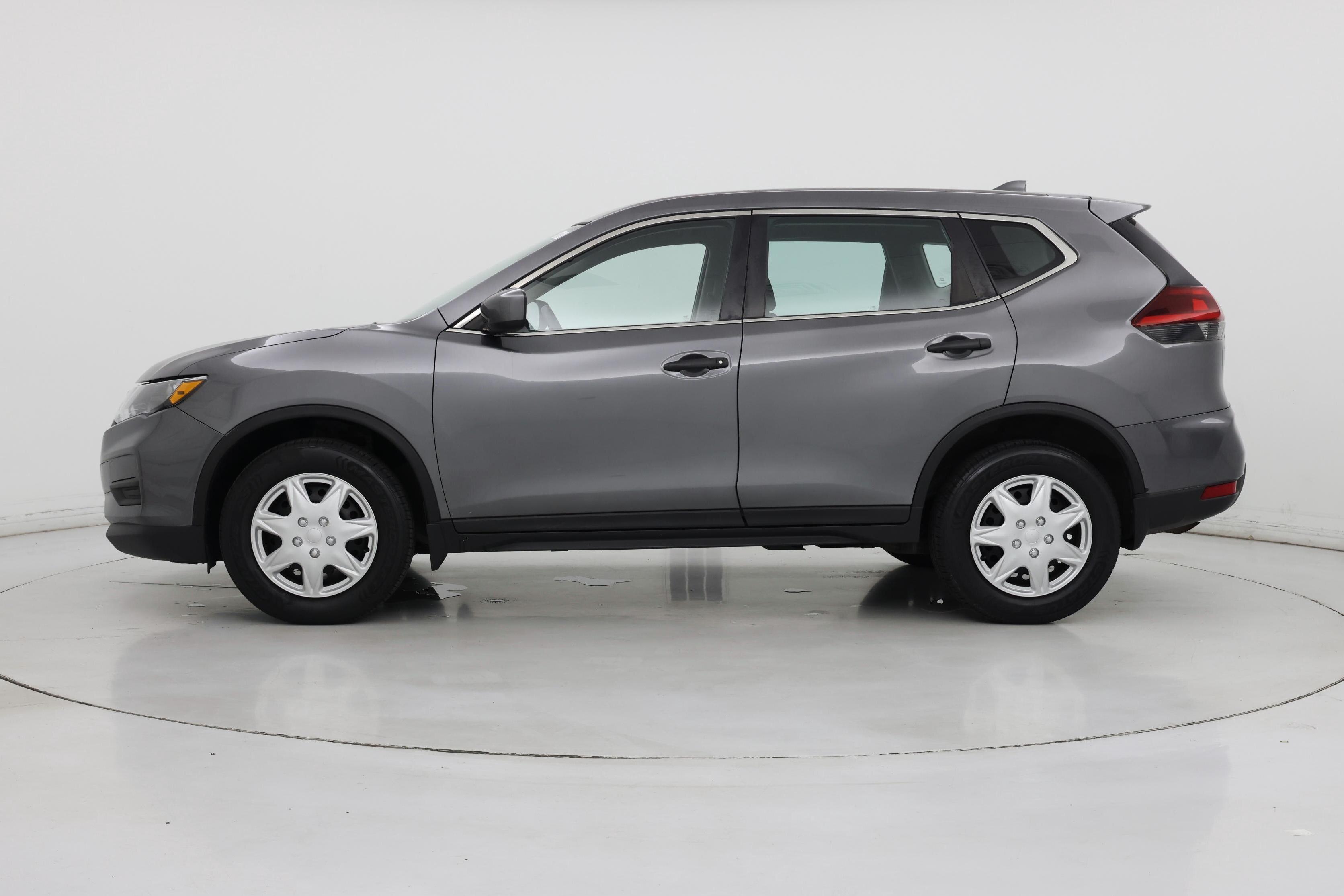 Thumbnail: 2019 Nissan Rogue - 3