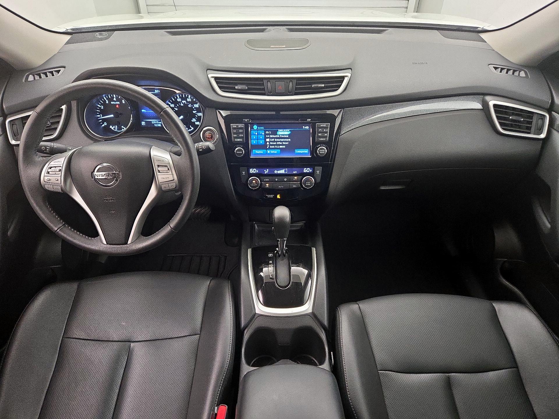 Thumbnail: 2016 Nissan Rogue - 9