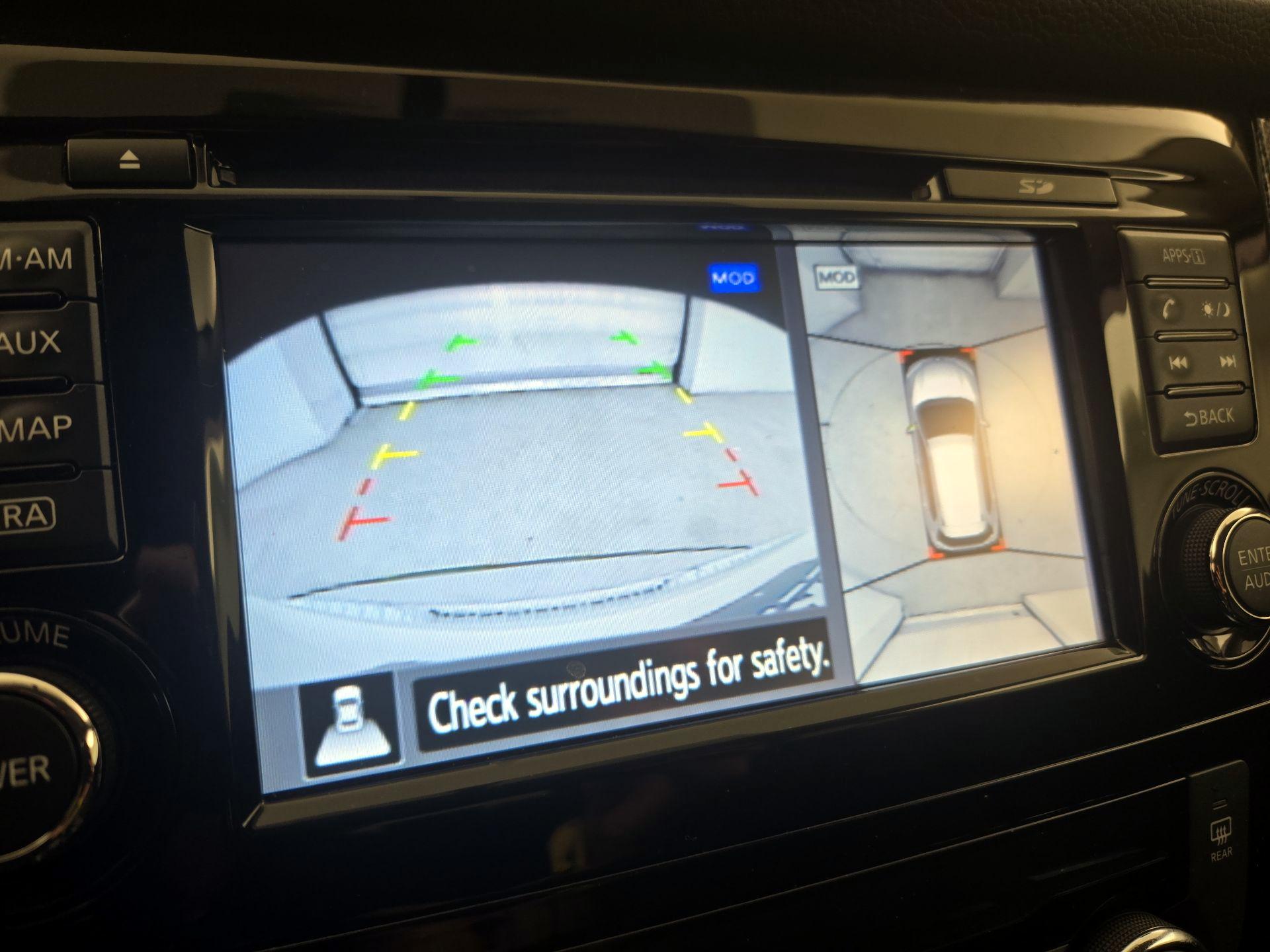 Thumbnail: 2016 Nissan Rogue - 13