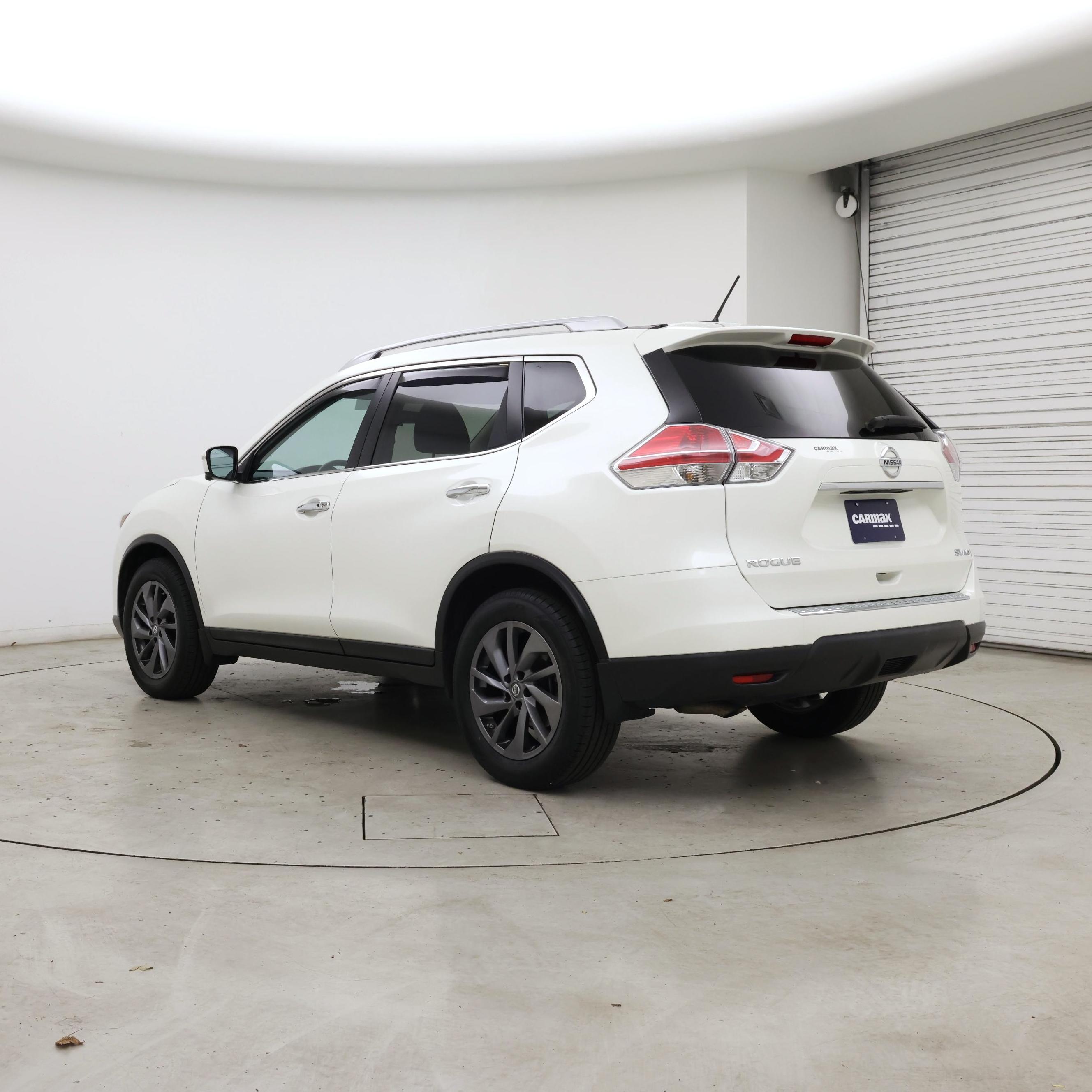 Thumbnail: 2016 Nissan Rogue - 2