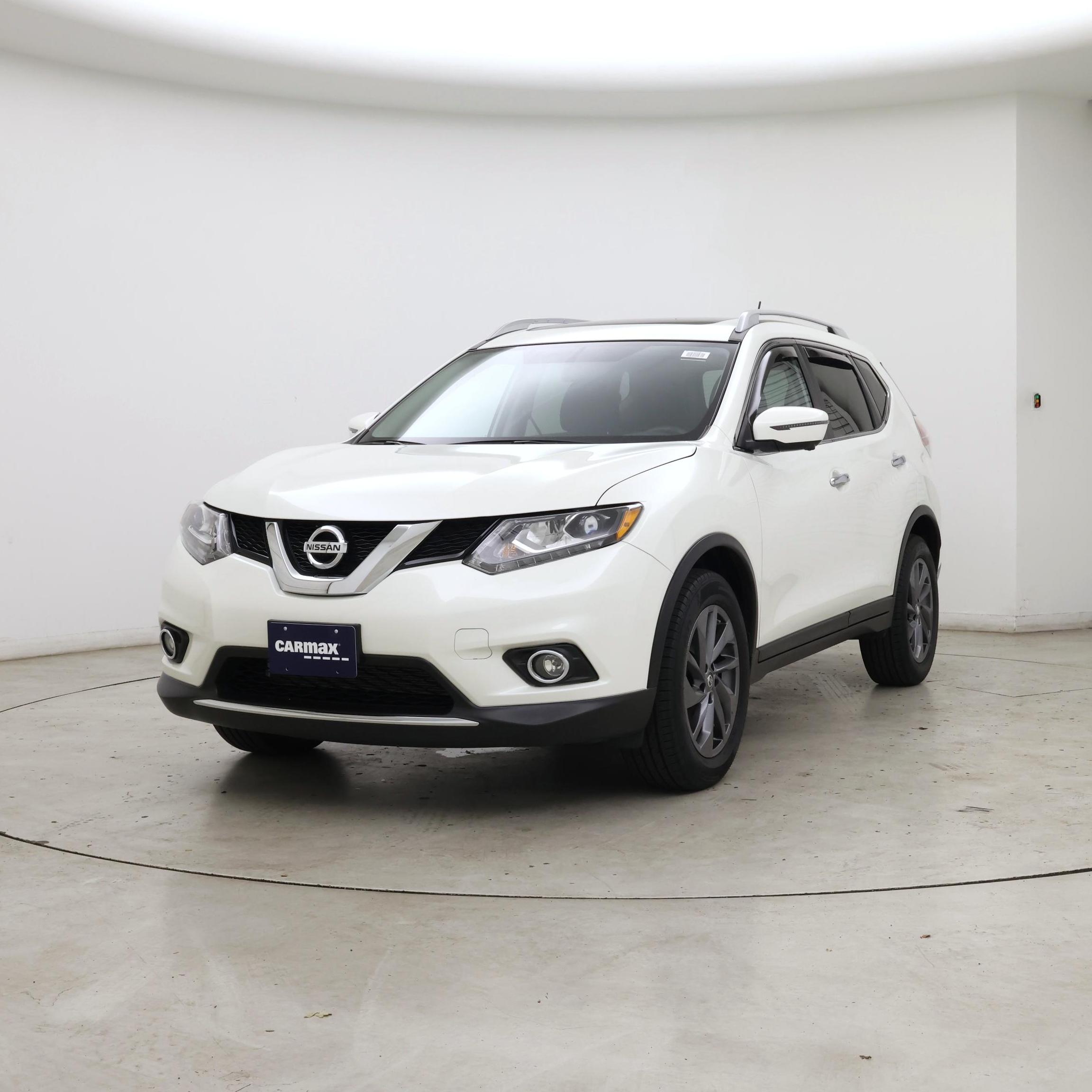 Thumbnail: 2016 Nissan Rogue - 4