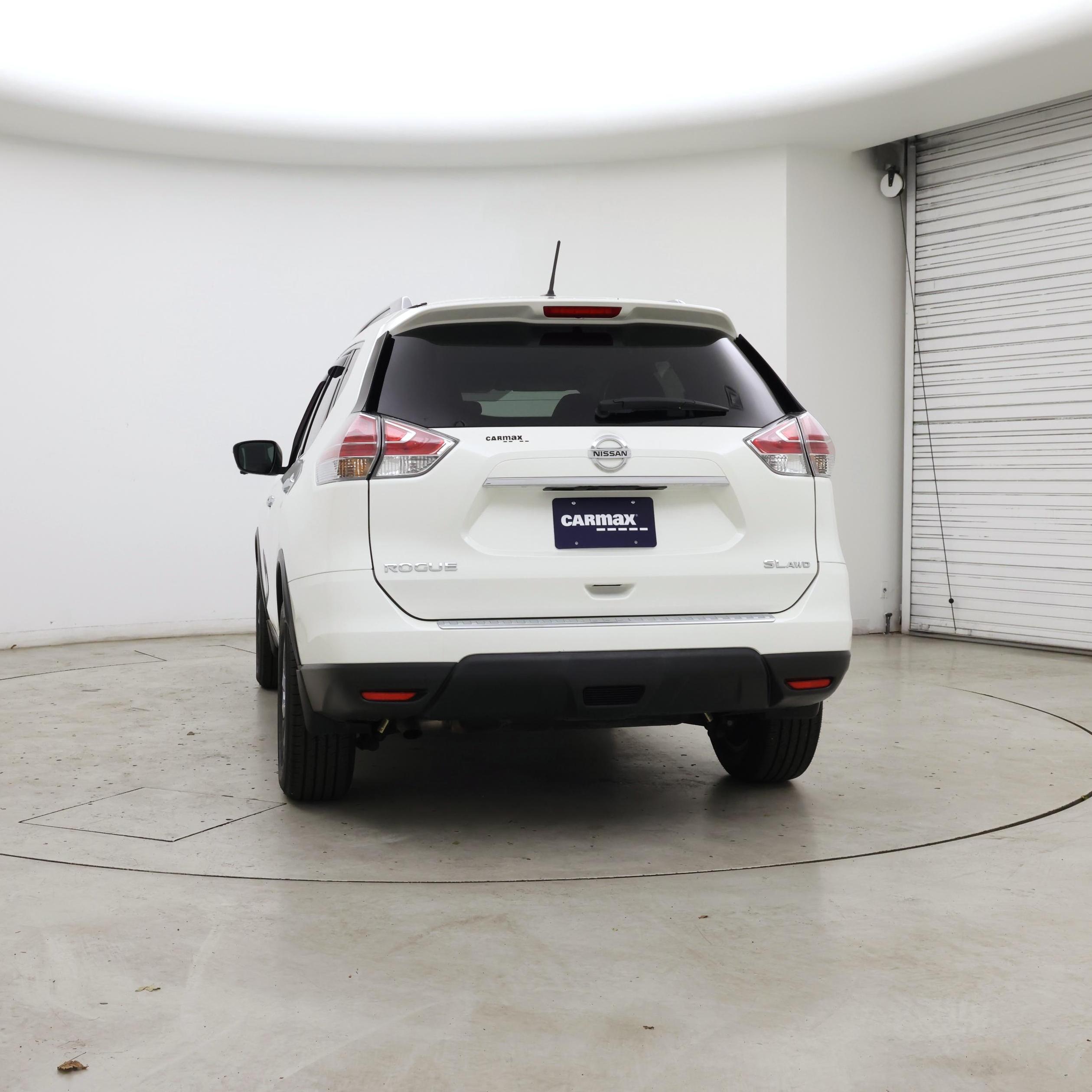 Thumbnail: 2016 Nissan Rogue - 6