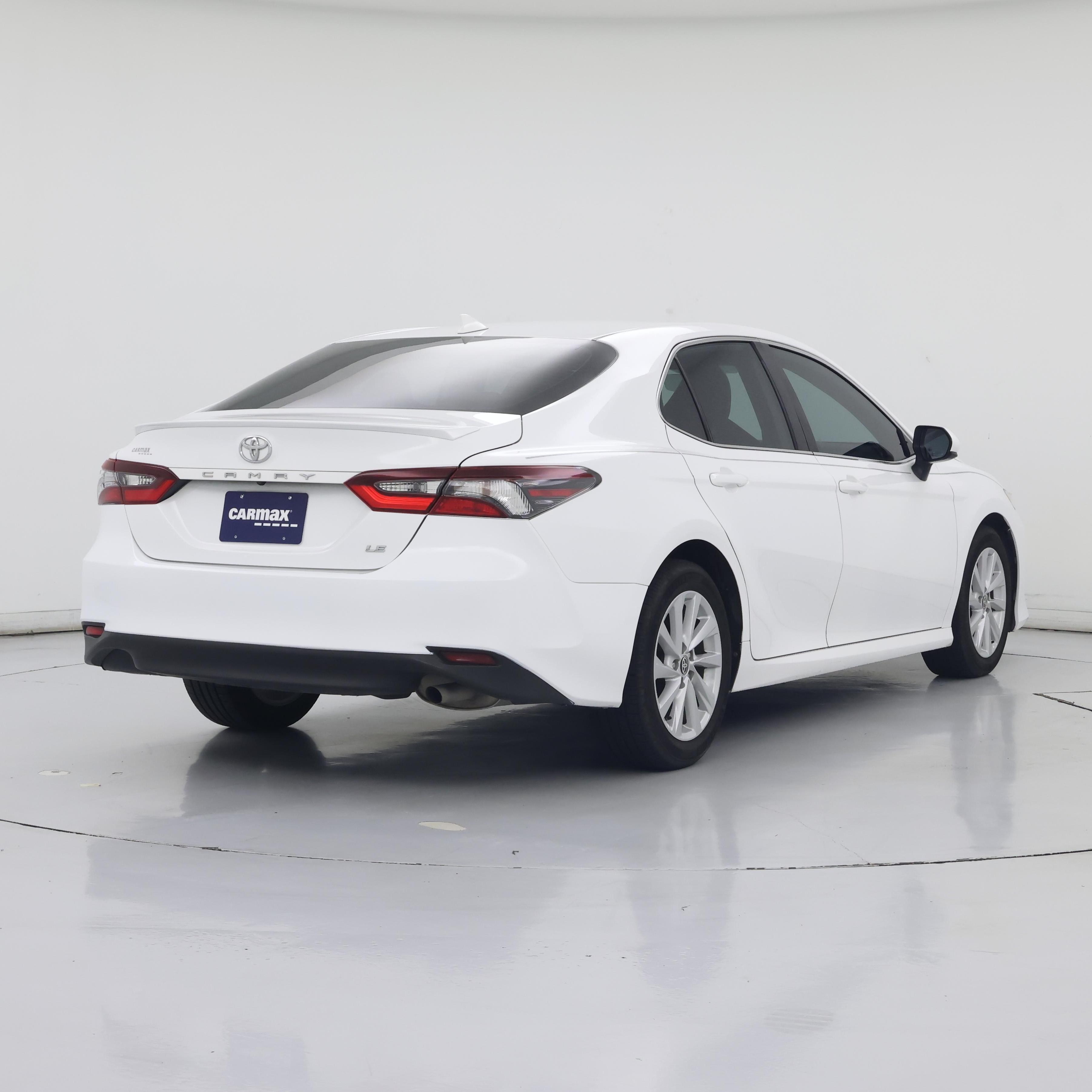 Thumbnail: 2022 Toyota Camry - 8