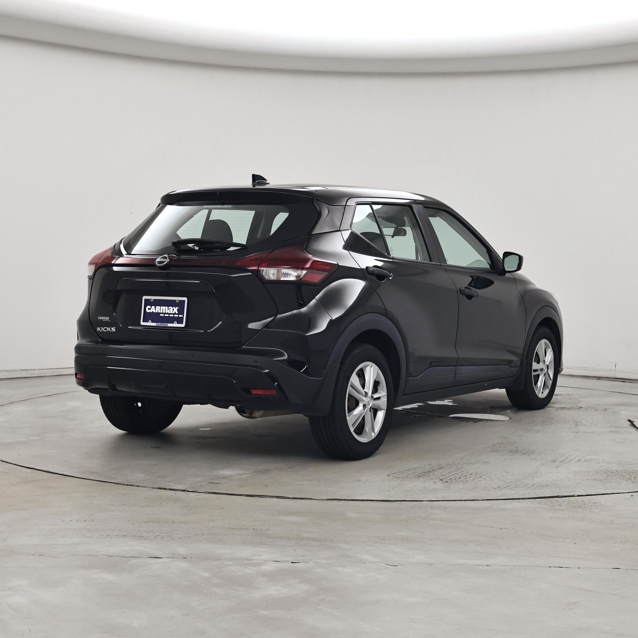 Thumbnail: 2022 Nissan Kicks - 8