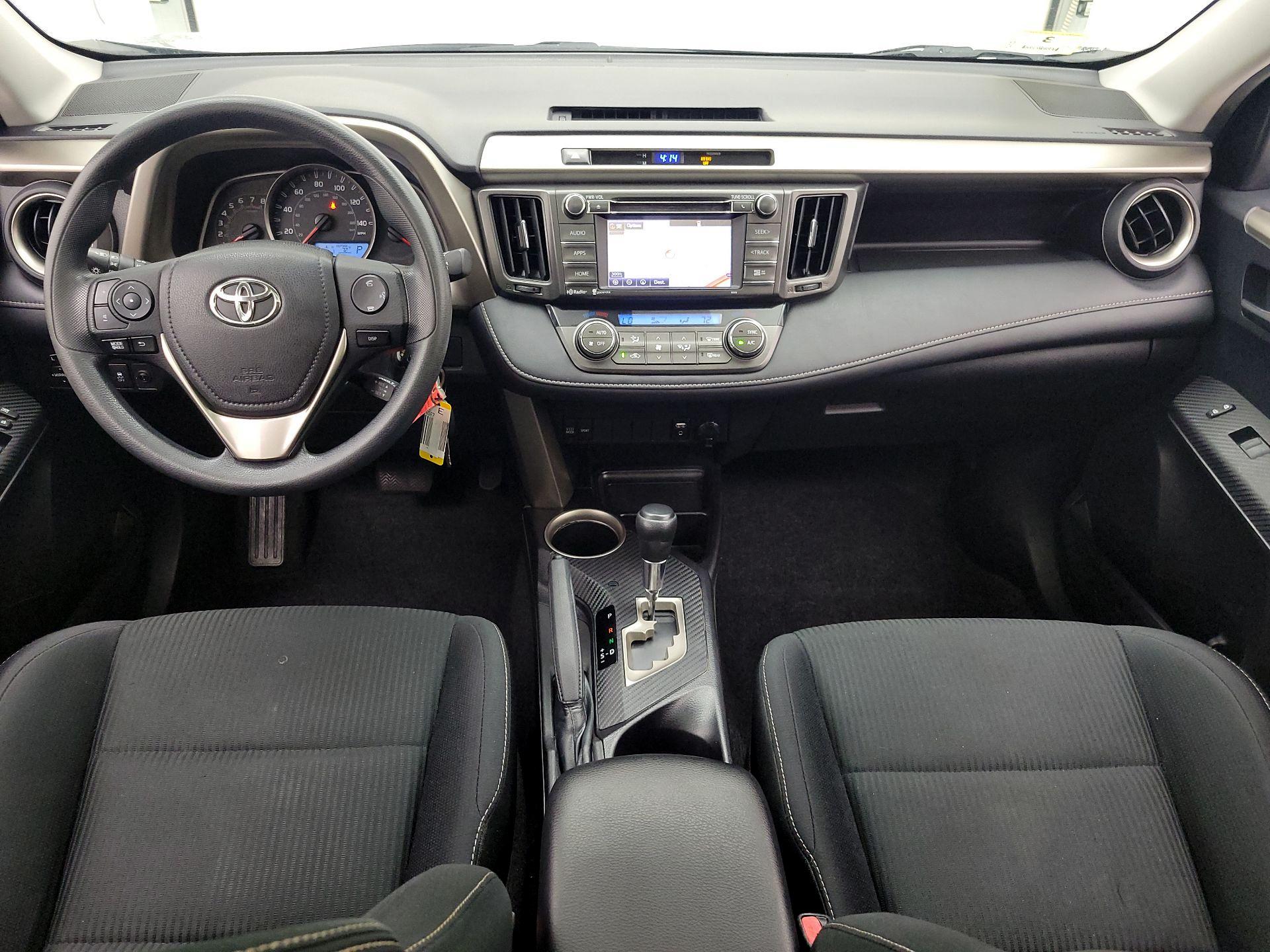 Thumbnail: 2014 Toyota RAV4 - 9