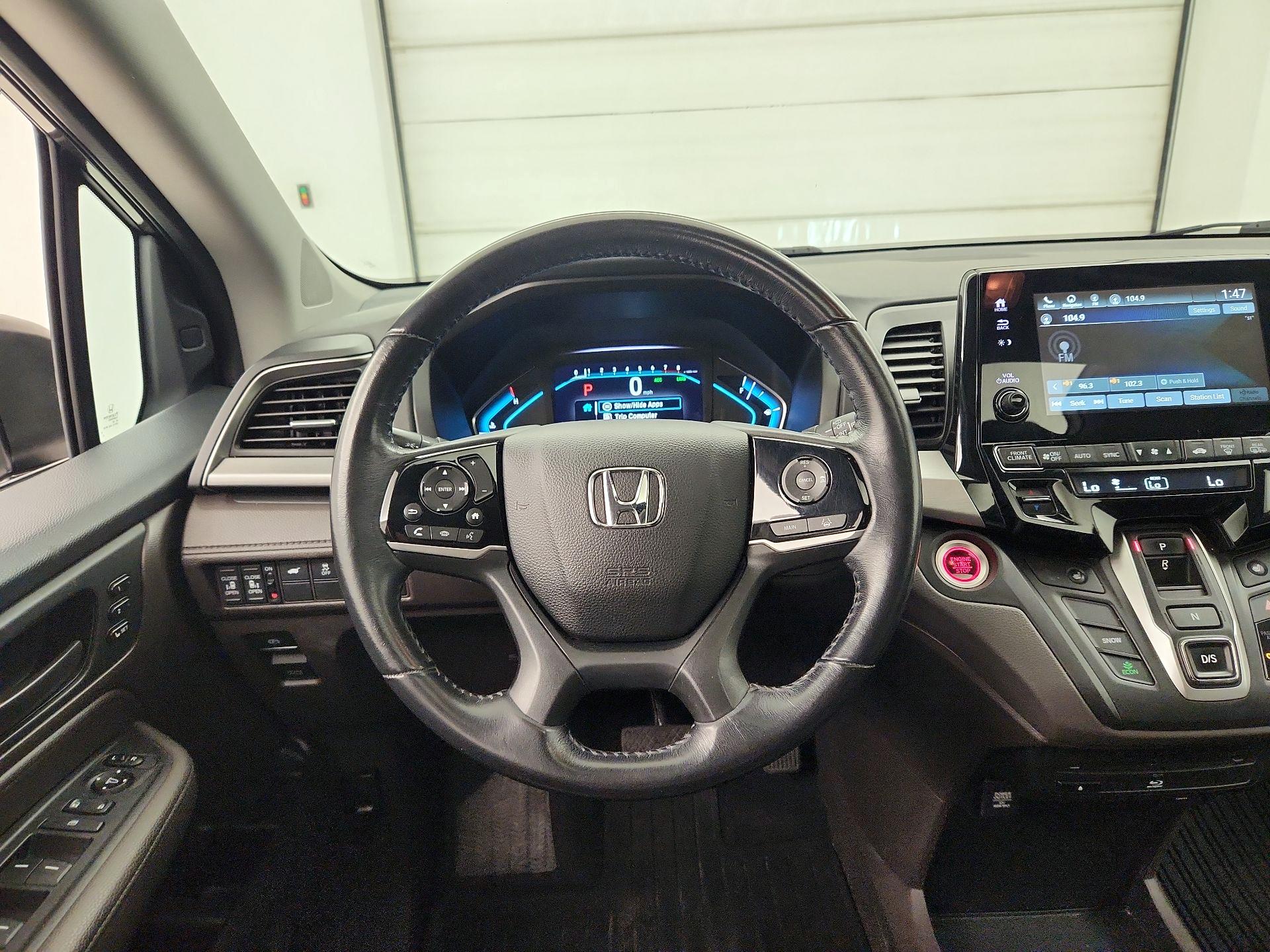 Thumbnail: 2019 Honda Odyssey - 10