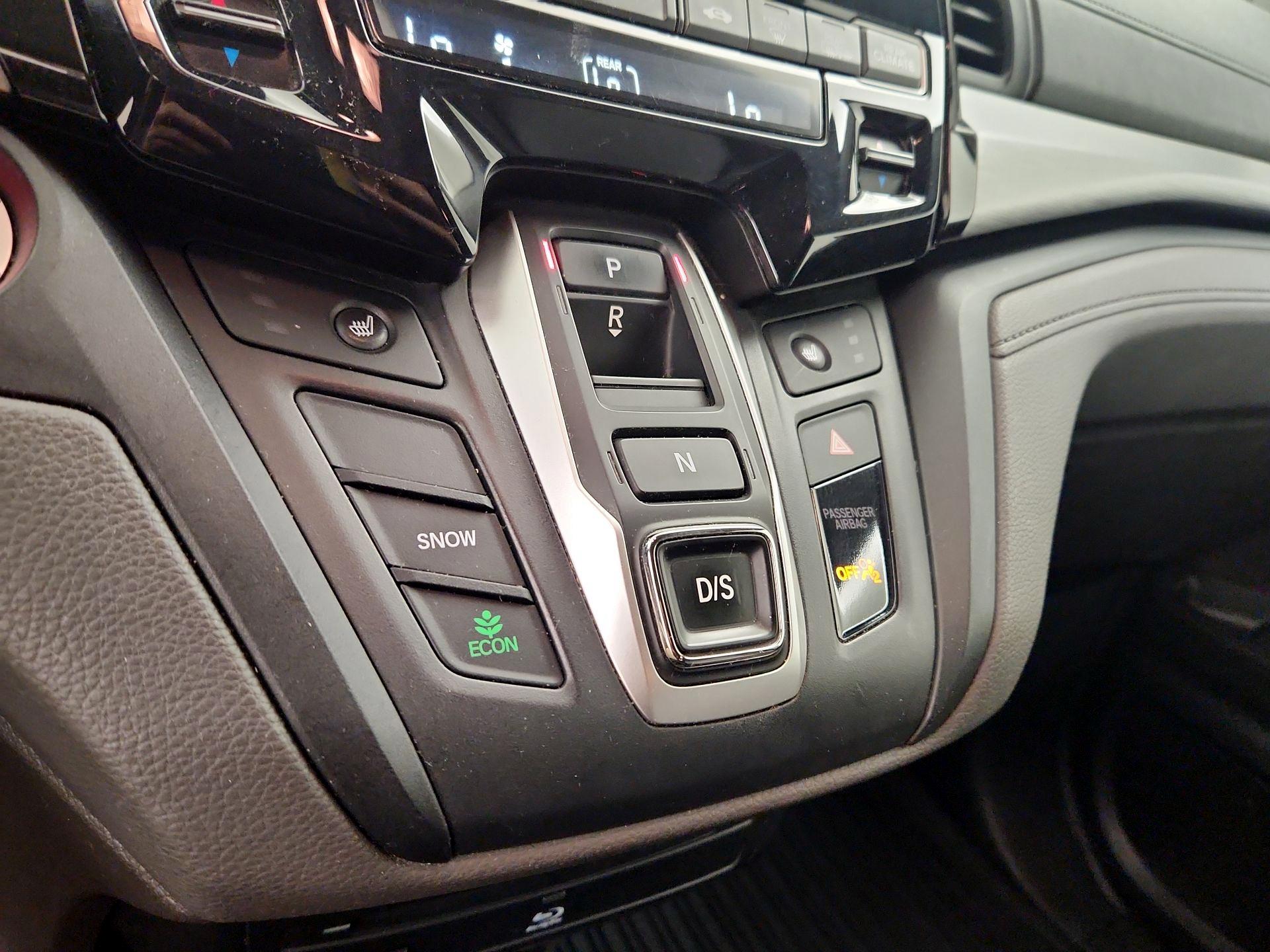 Thumbnail: 2019 Honda Odyssey - 17