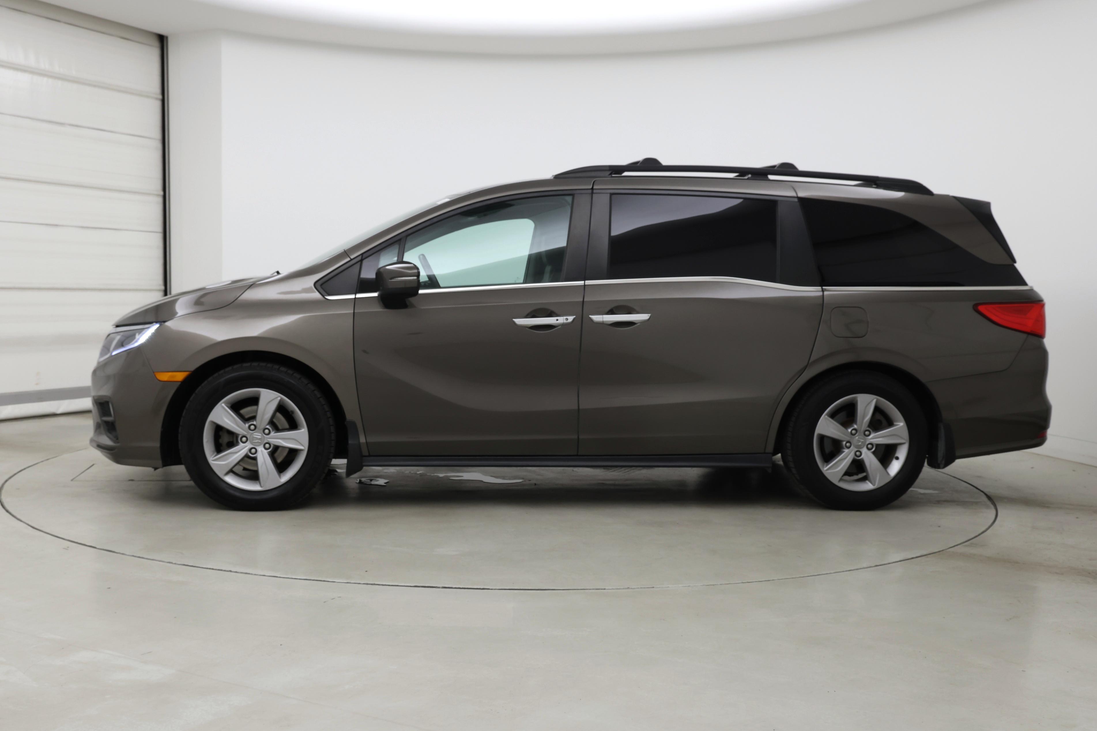 Thumbnail: 2019 Honda Odyssey - 3