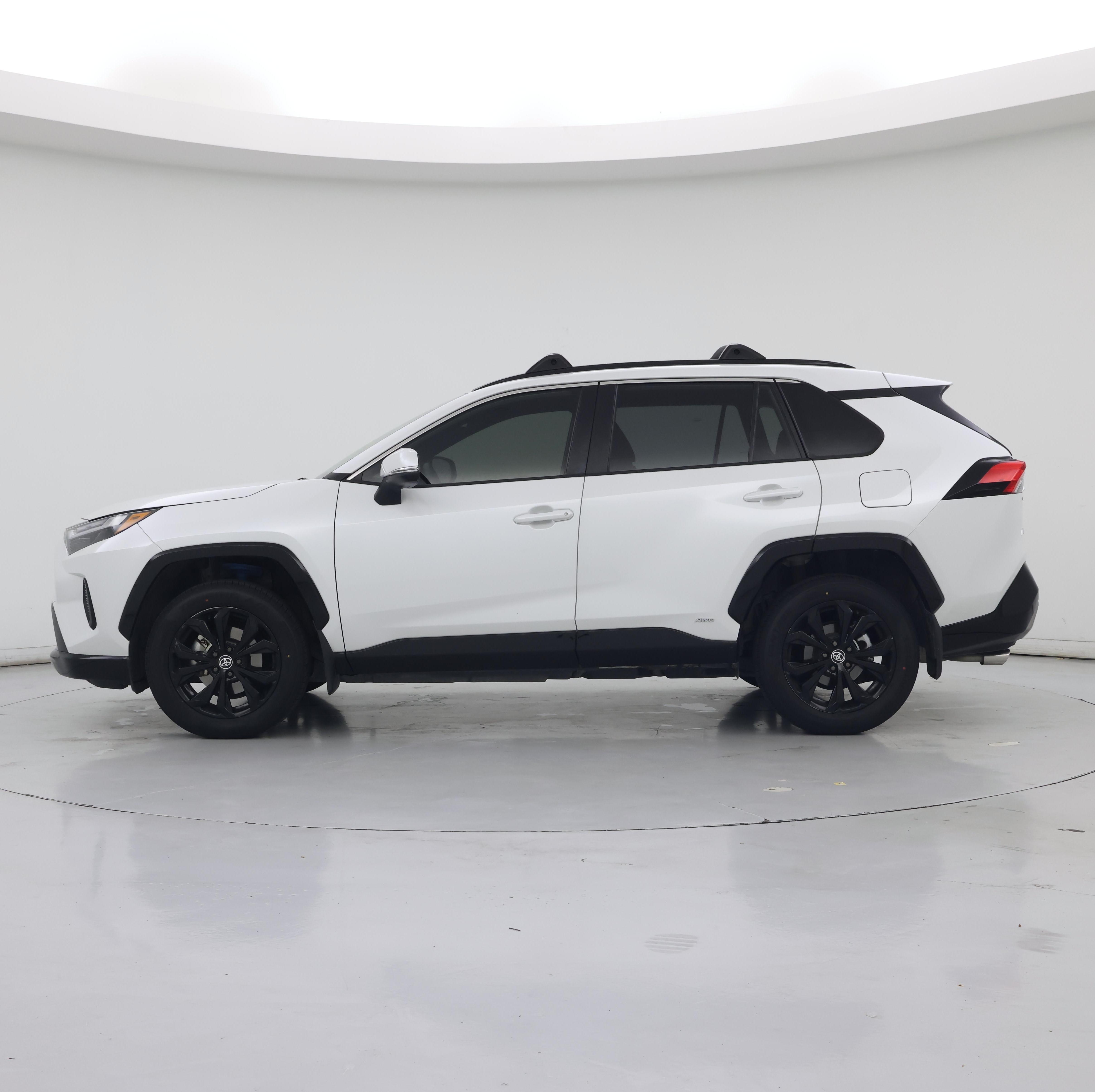 Thumbnail: 2023 Toyota RAV4 - 3