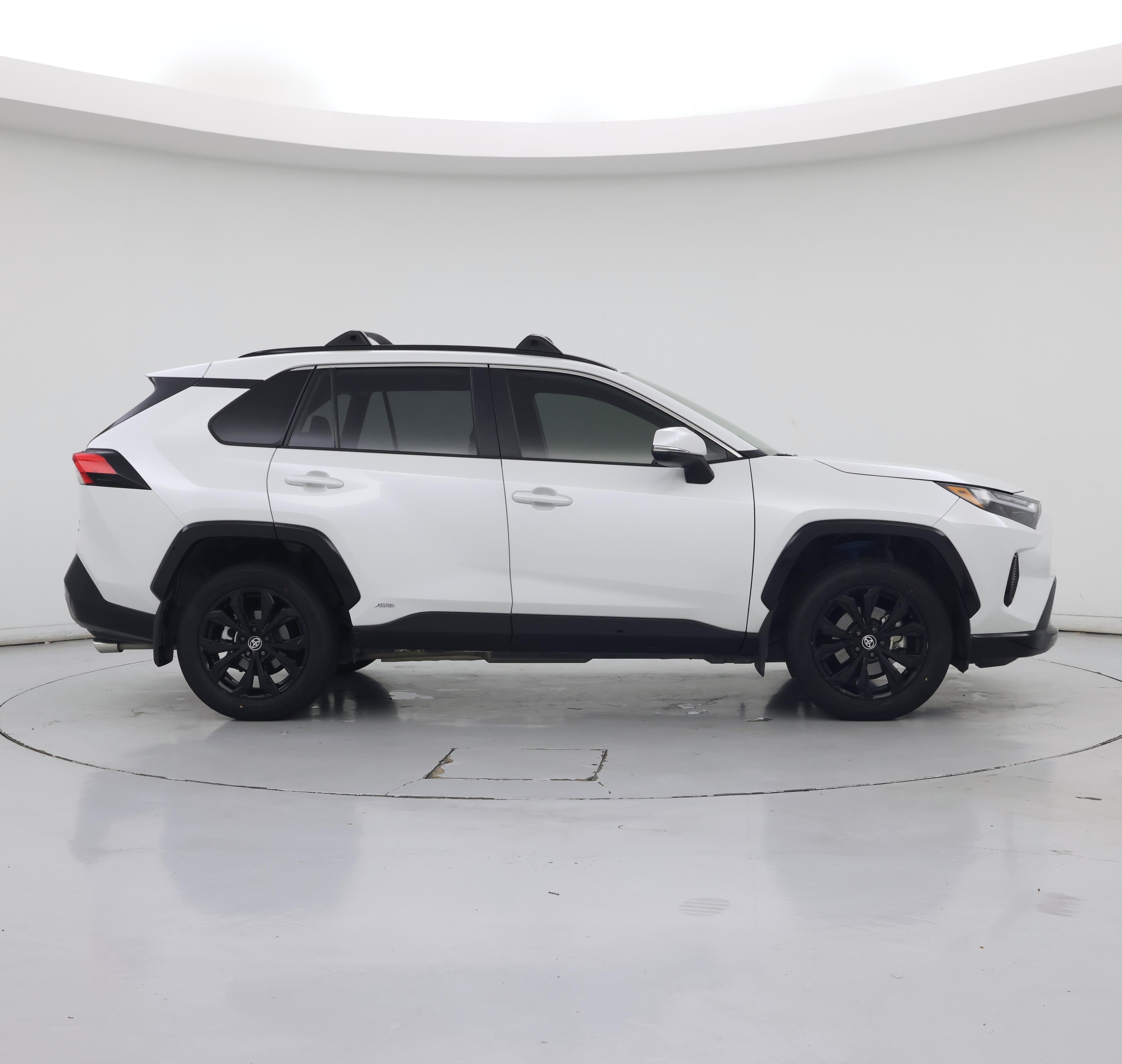 Thumbnail: 2023 Toyota RAV4 - 7