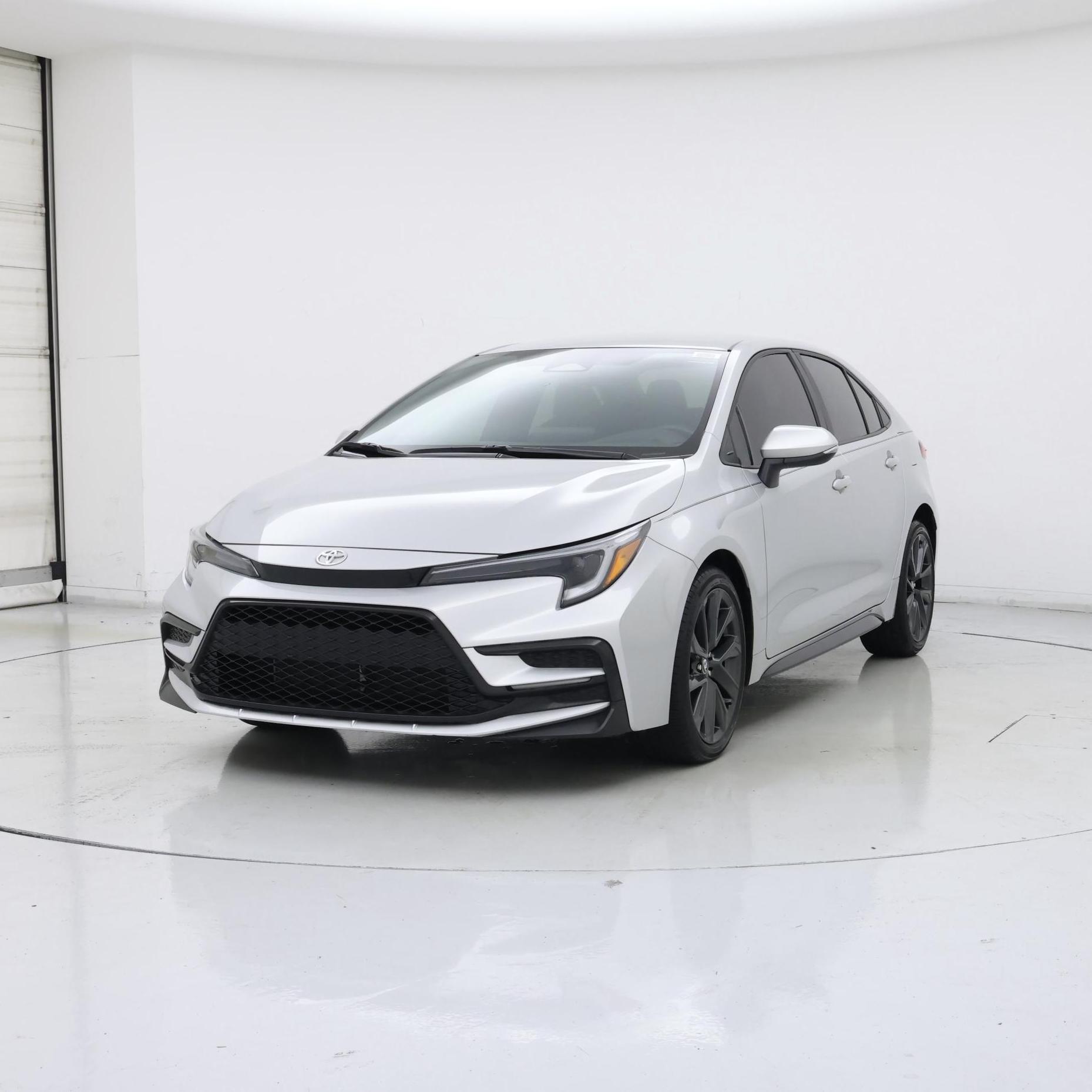 Thumbnail: 2024 Toyota Corolla - 4