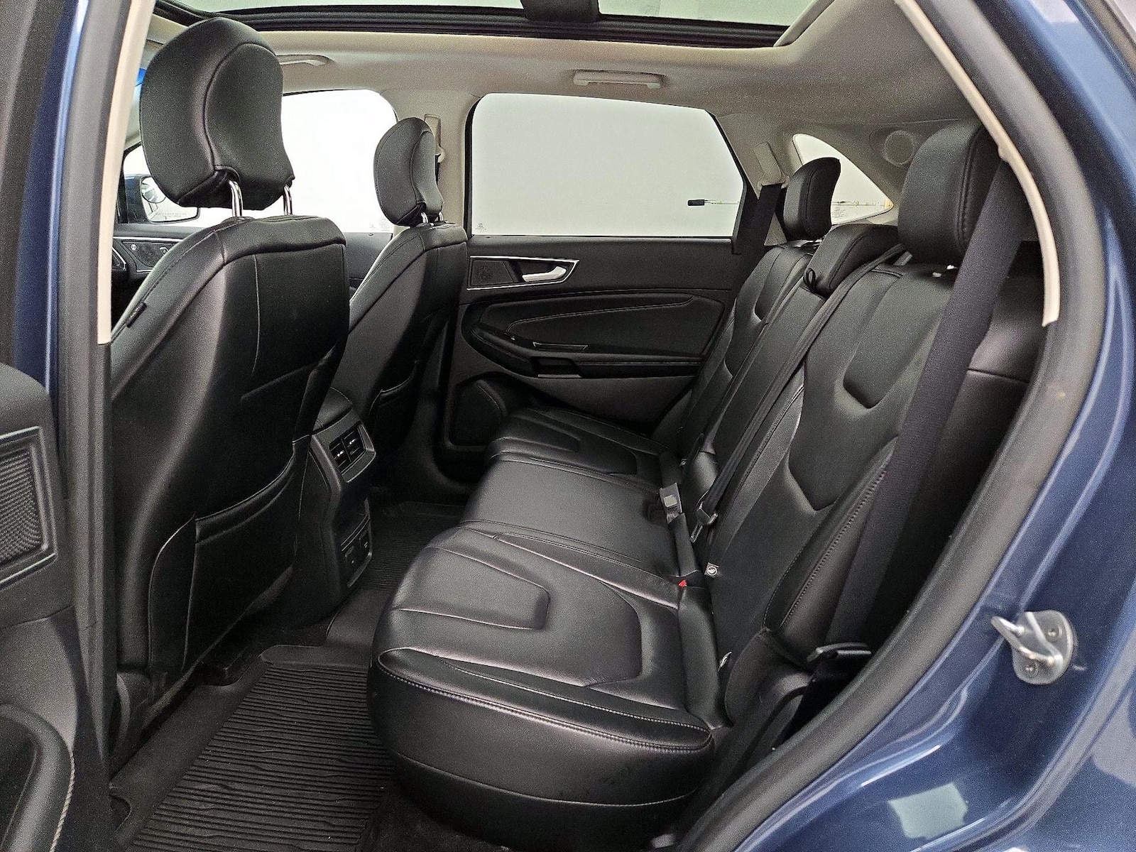 2019 Ford Edge Titanium - Photo 21