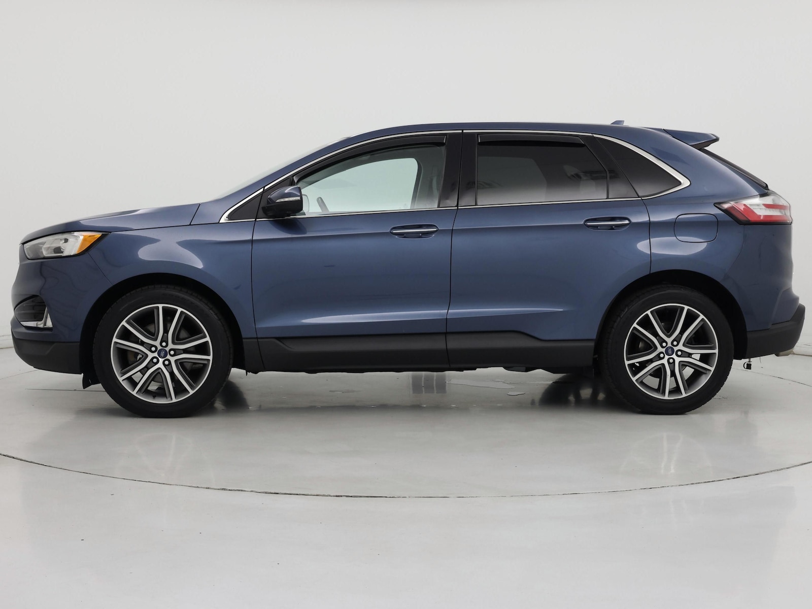 2019 Ford Edge Titanium - Photo 4