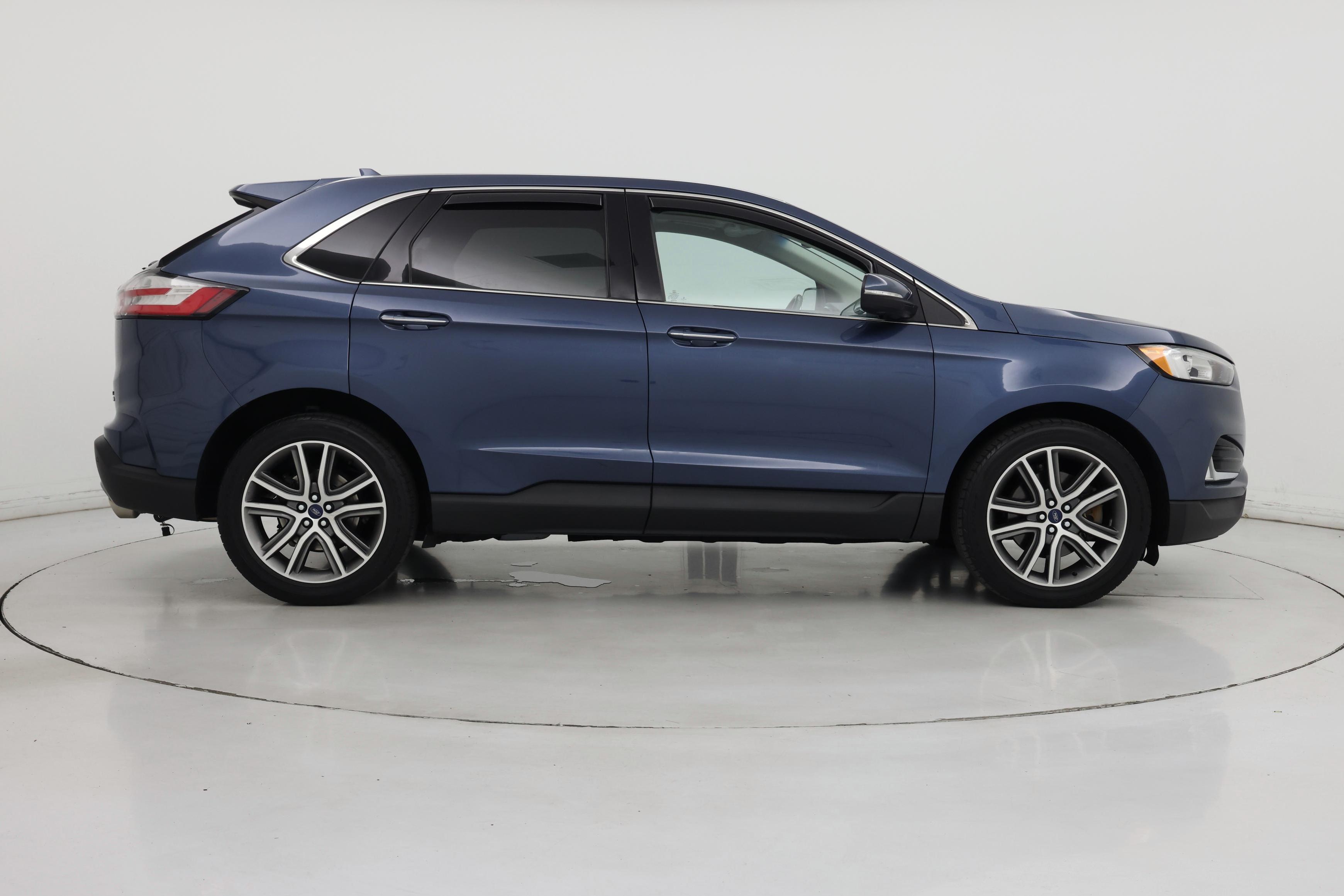 Thumbnail: 2019 Ford Edge - 7