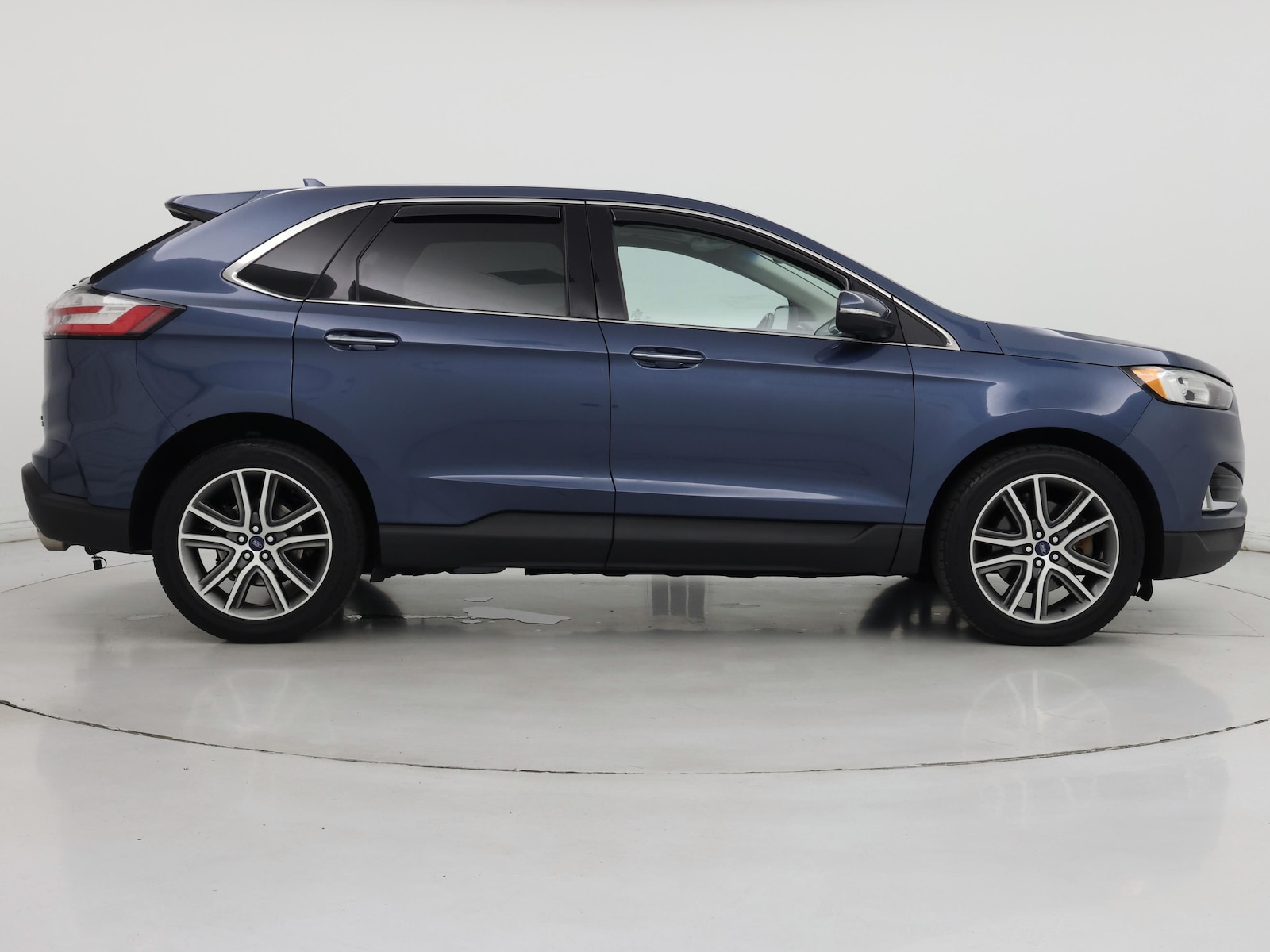 2019 Ford Edge Titanium - Photo 8