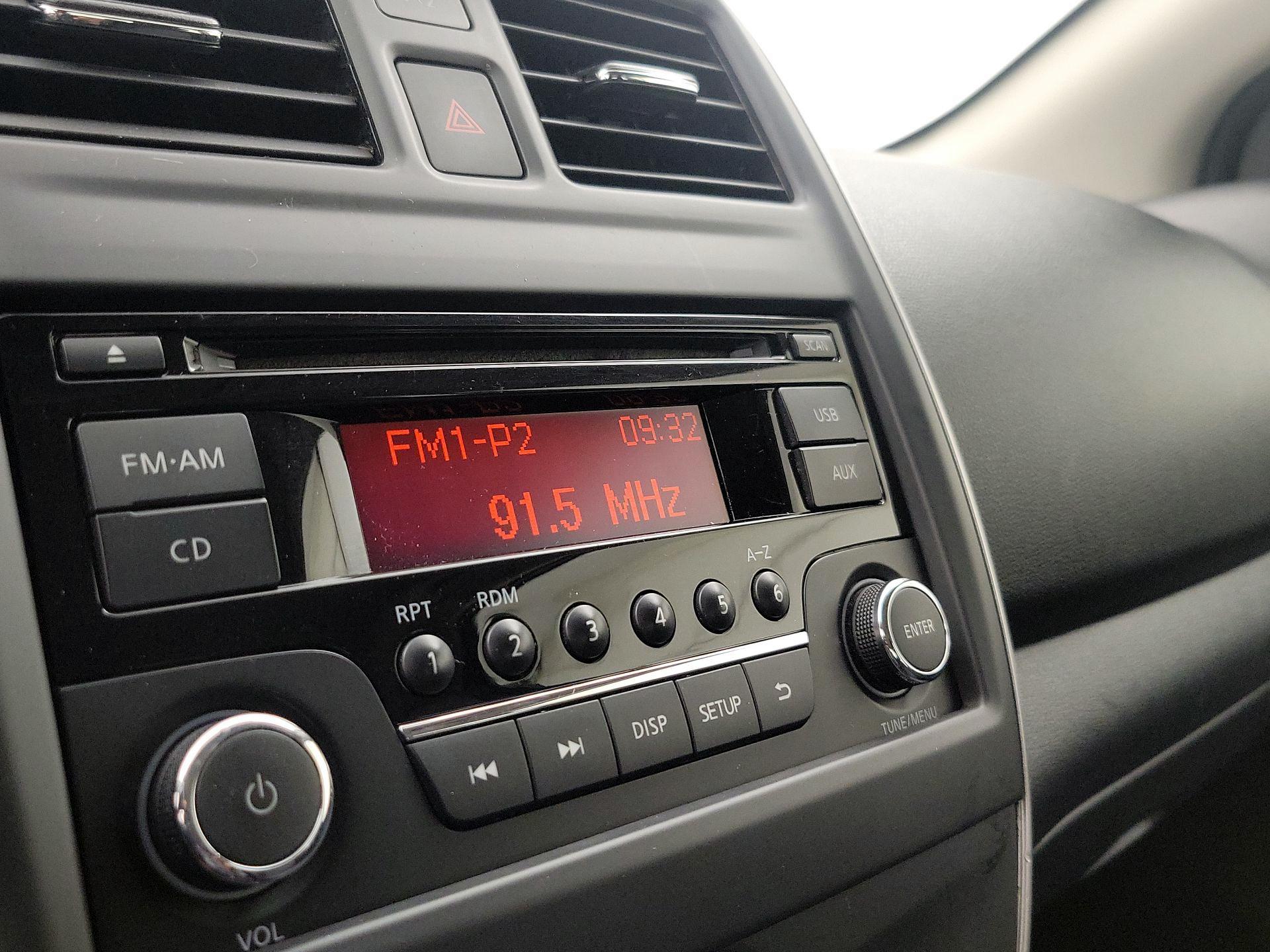 Thumbnail: 2018 Nissan Versa - 12