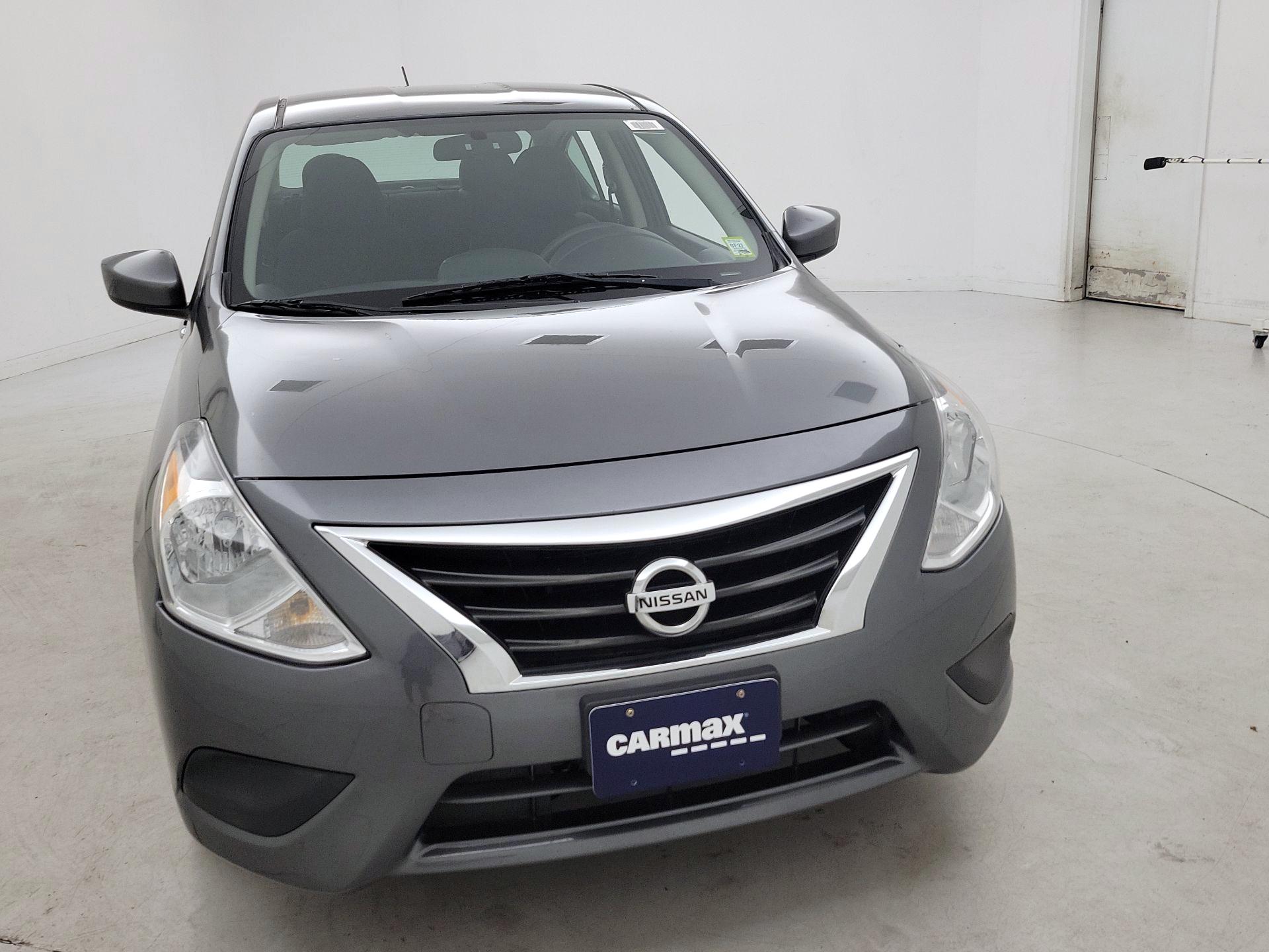 Thumbnail: 2018 Nissan Versa - 2