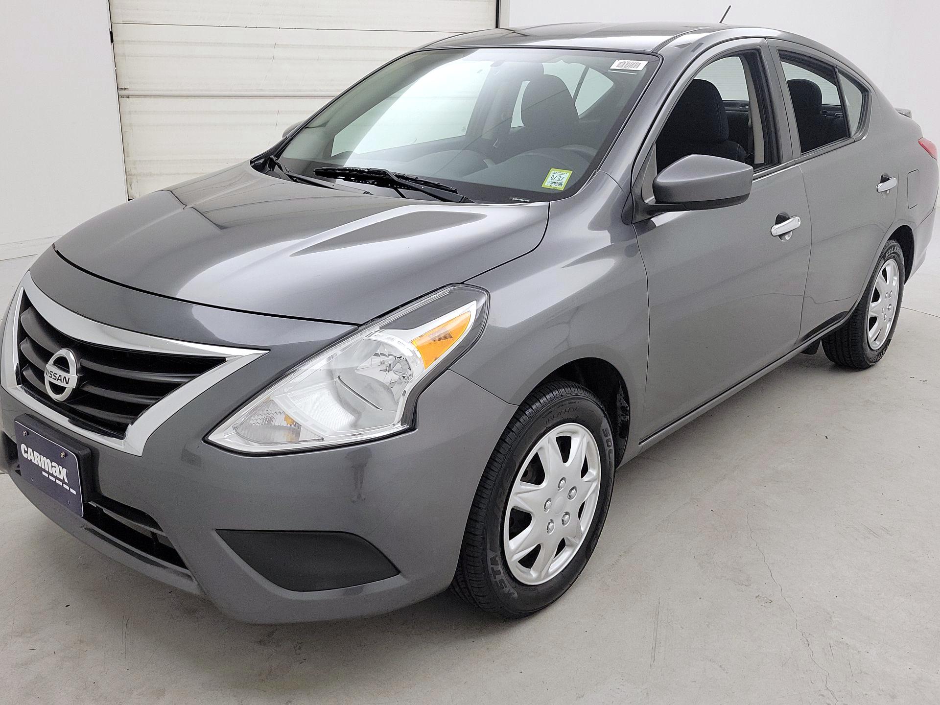 Thumbnail: 2018 Nissan Versa - 3
