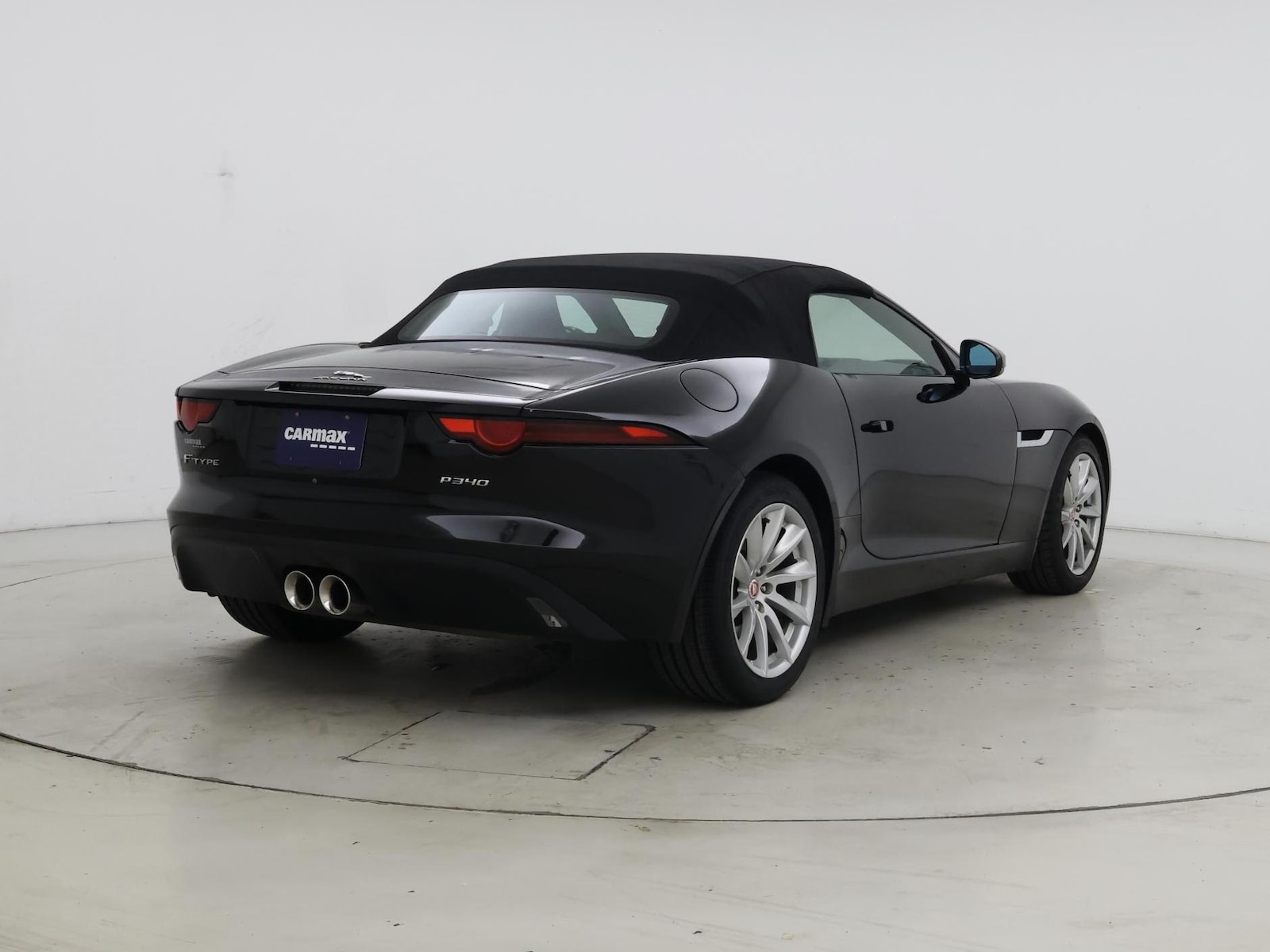 2019 Jaguar F-Type Base - Photo 9