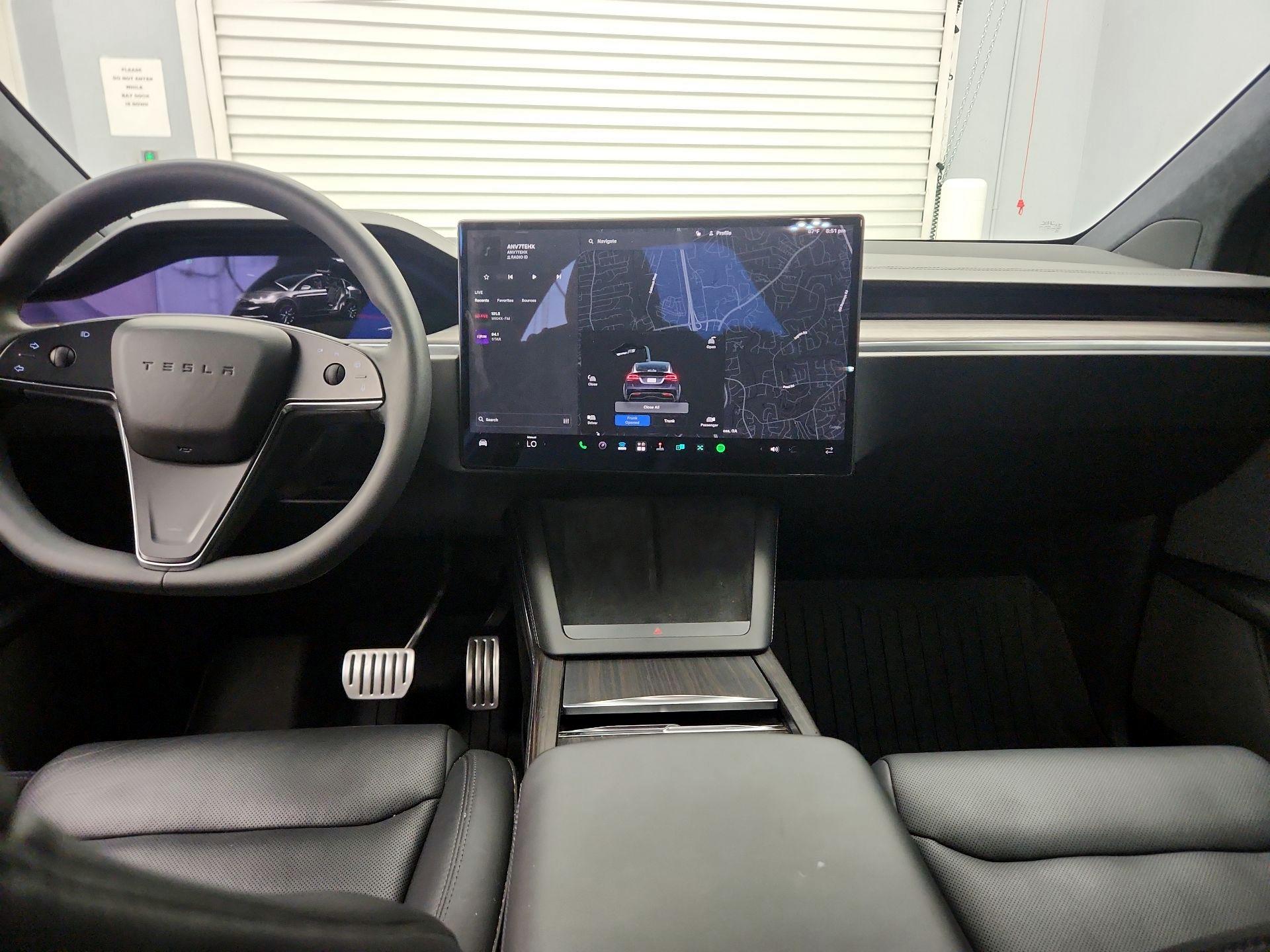 Thumbnail: 2024 Tesla Model X - 9