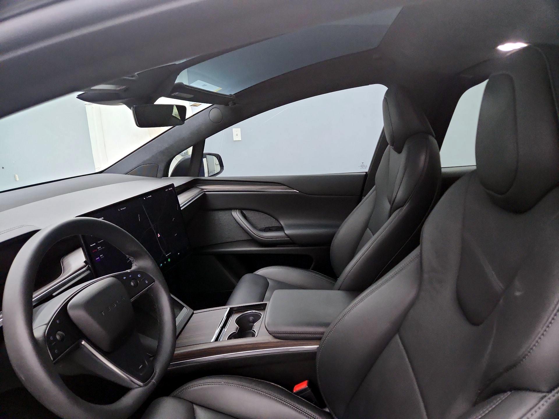 Thumbnail: 2024 Tesla Model X - 11