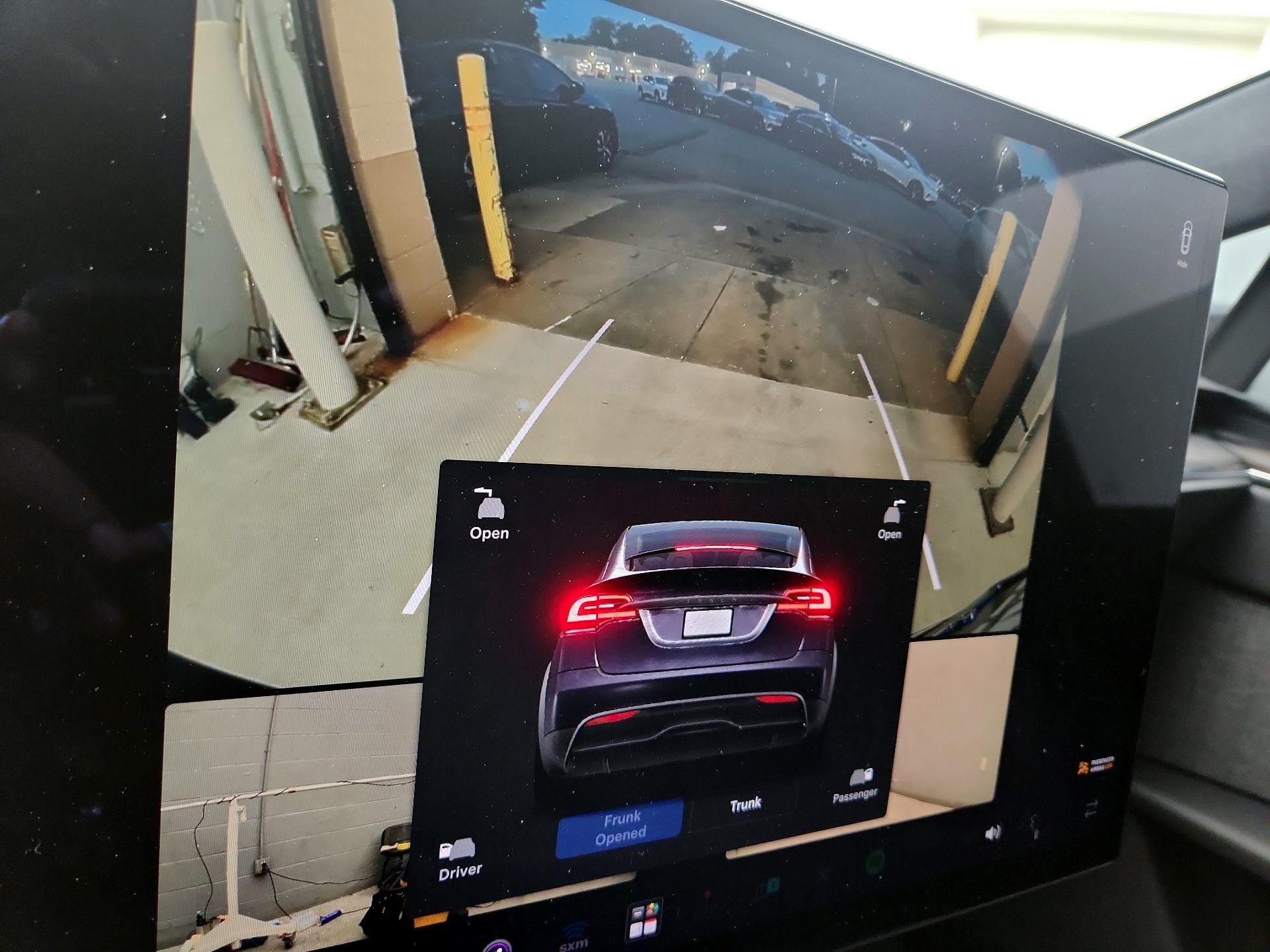 Thumbnail: 2024 Tesla Model X - 14