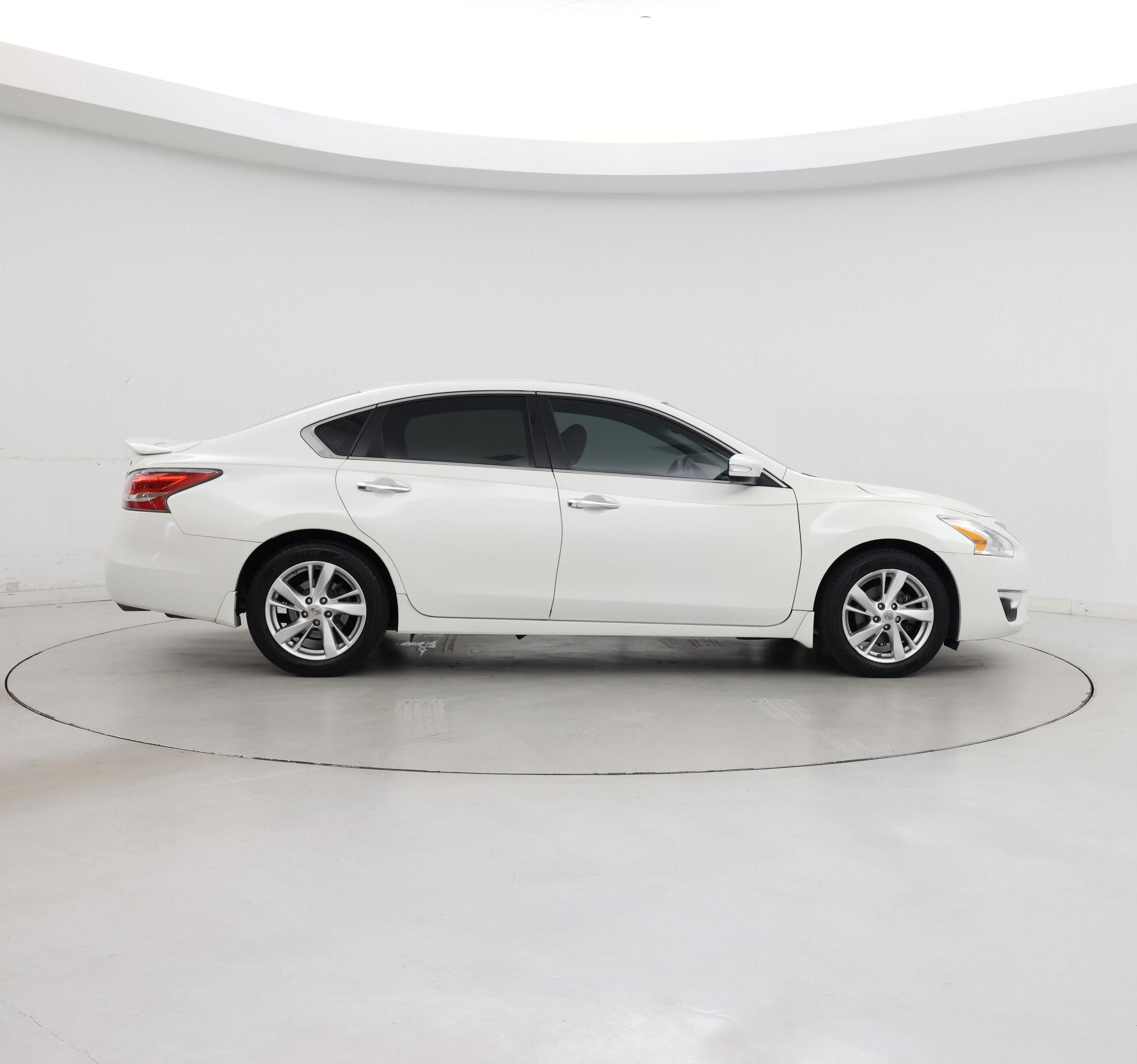 Thumbnail: 2014 Nissan Altima - 7