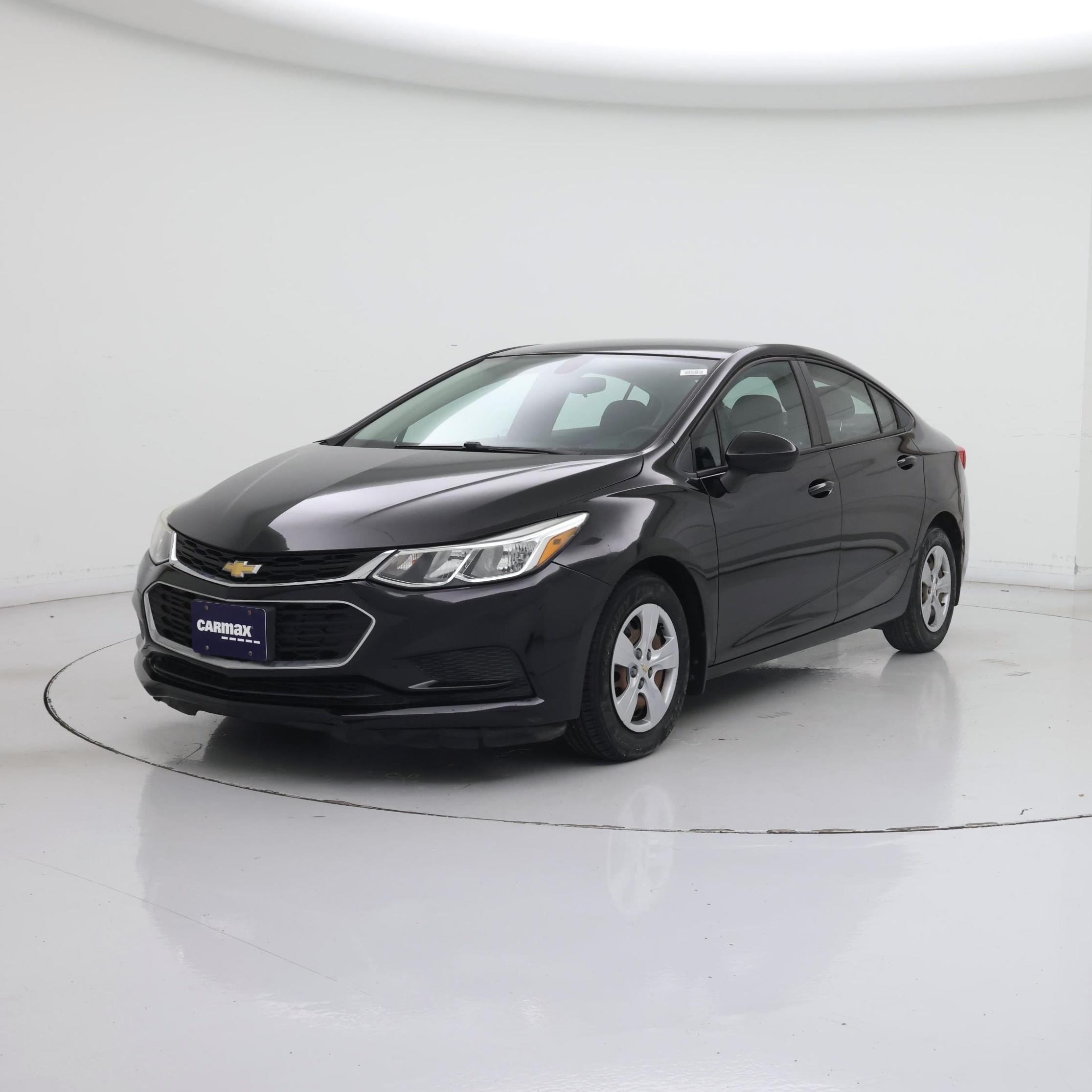Thumbnail: 2017 Chevrolet Cruze - 4