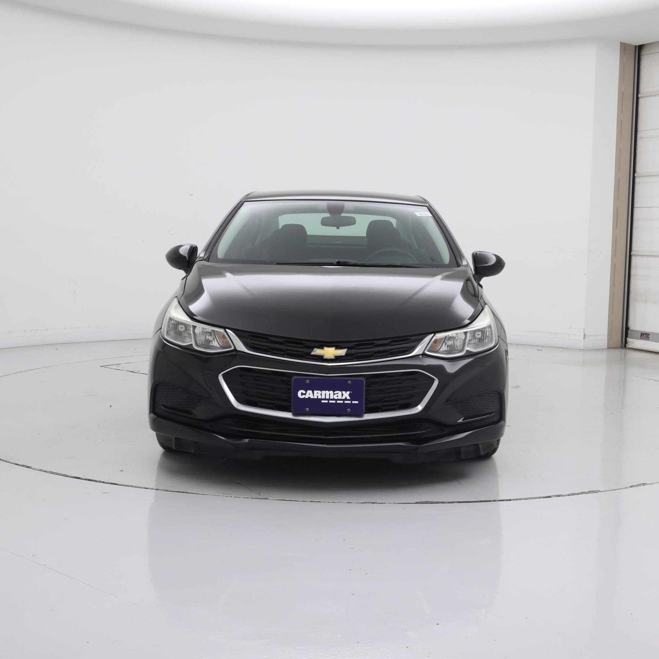 Thumbnail: 2017 Chevrolet Cruze - 5