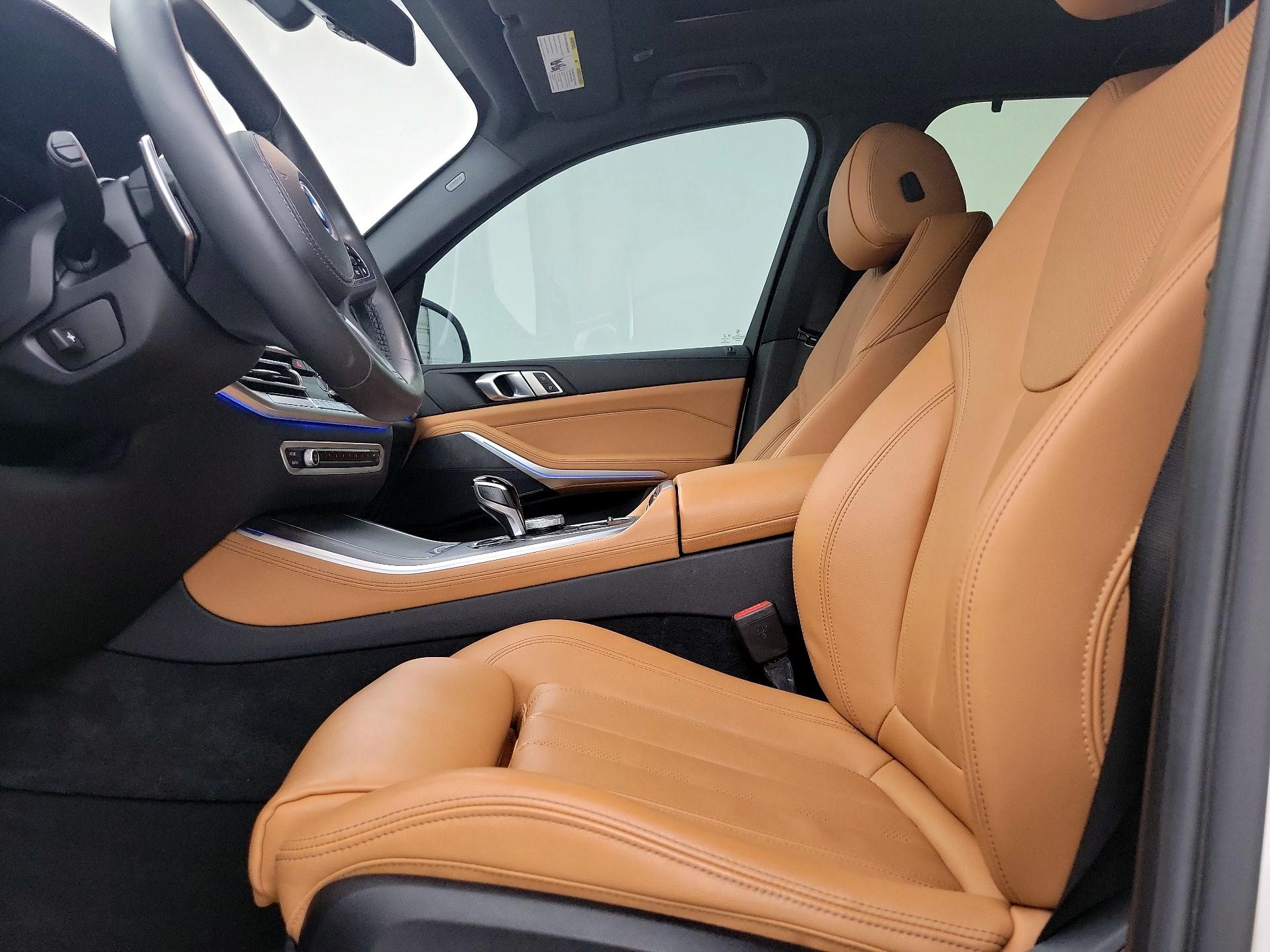 Thumbnail: 2022 BMW X5 - 11