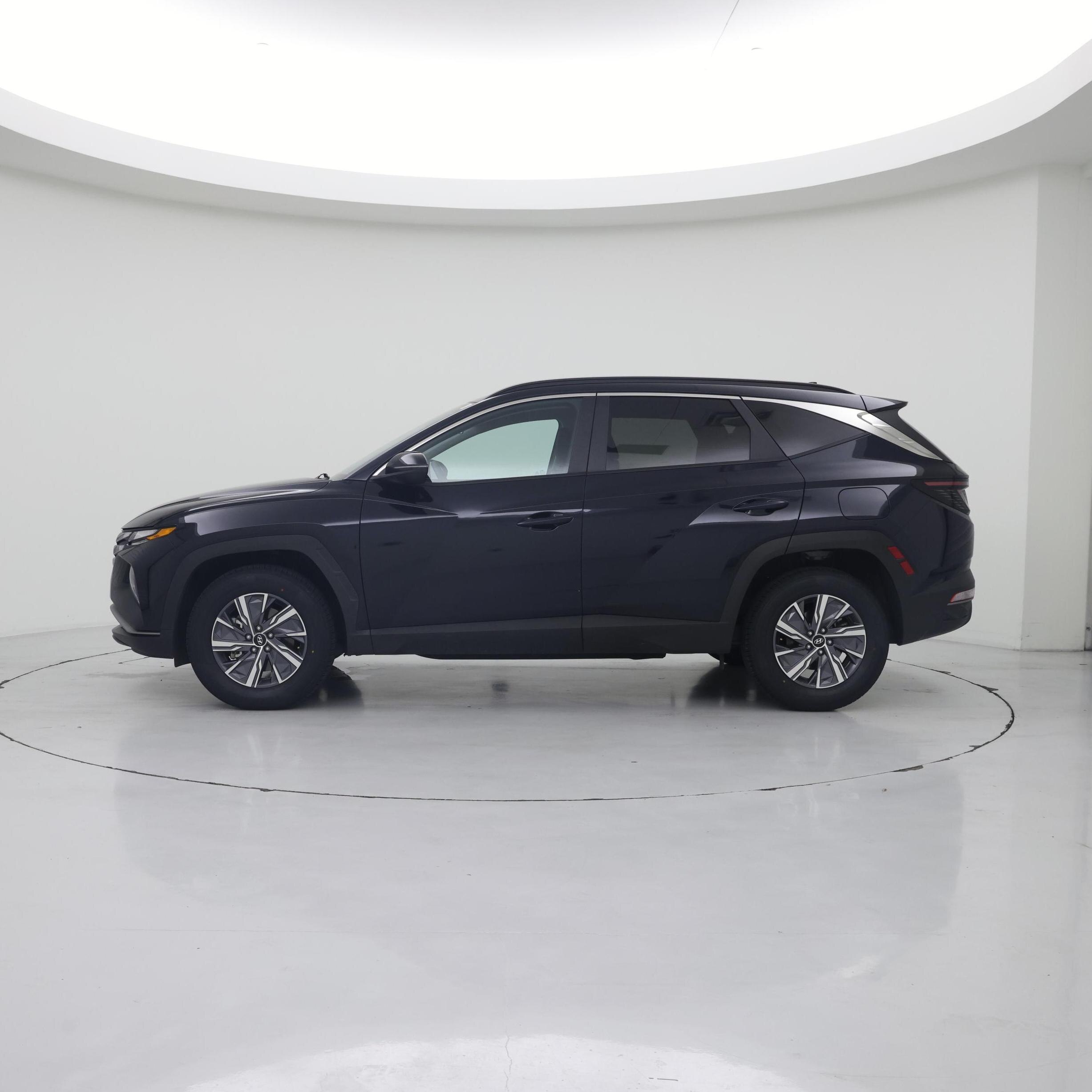 Thumbnail: 2022 Hyundai Tucson - 3