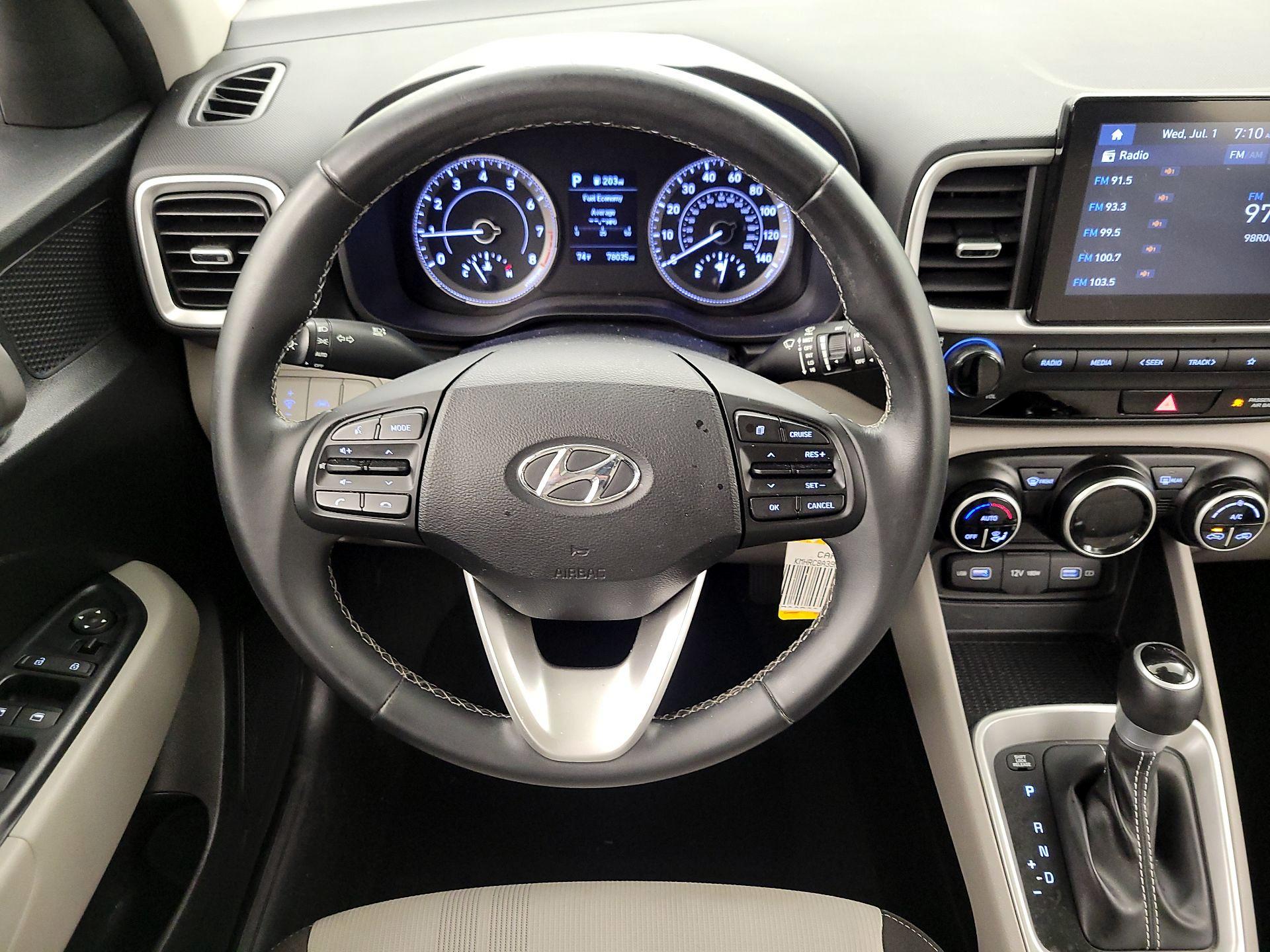 Thumbnail: 2022 Hyundai Venue - 10