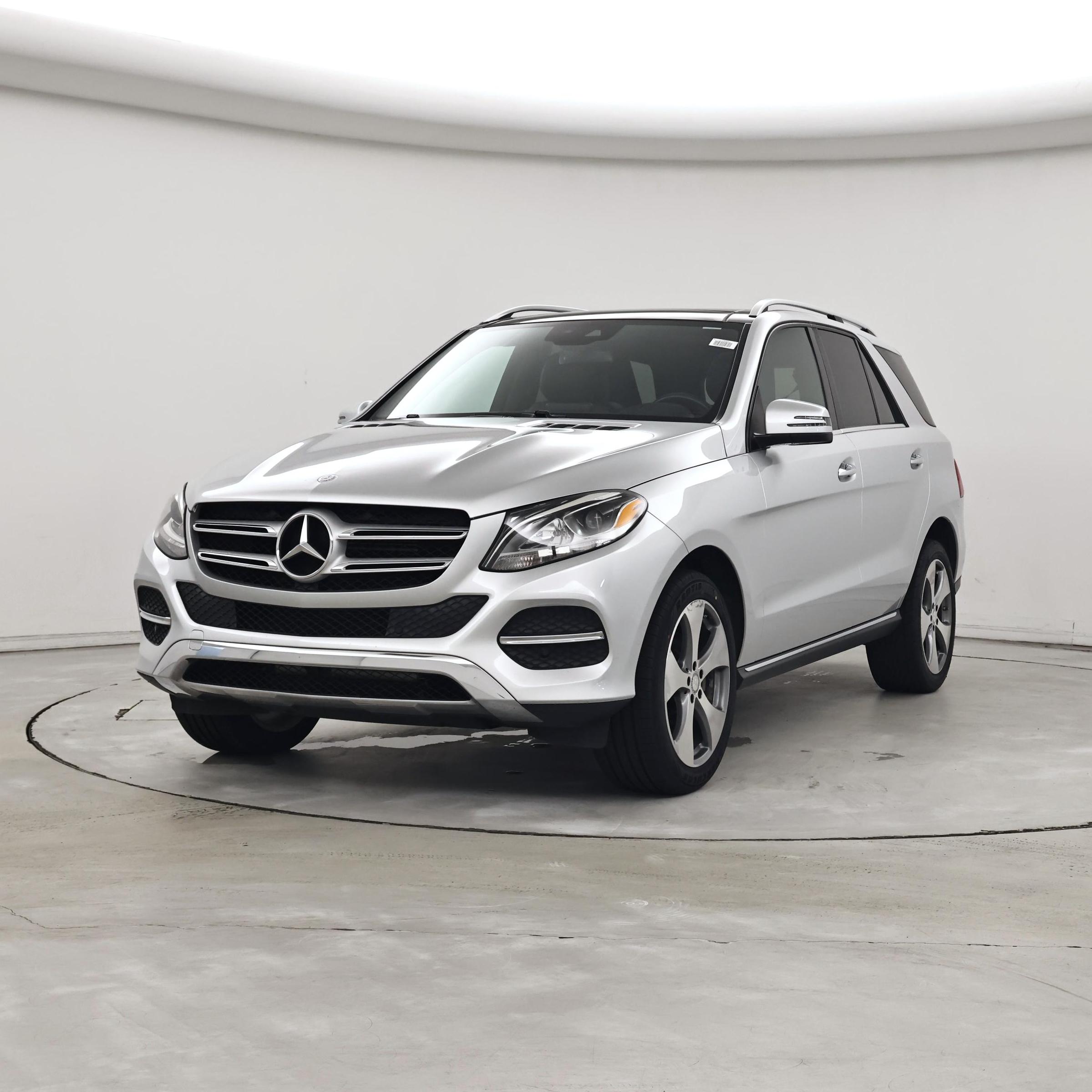 Thumbnail: 2017 Mercedes-Benz GLE - 4