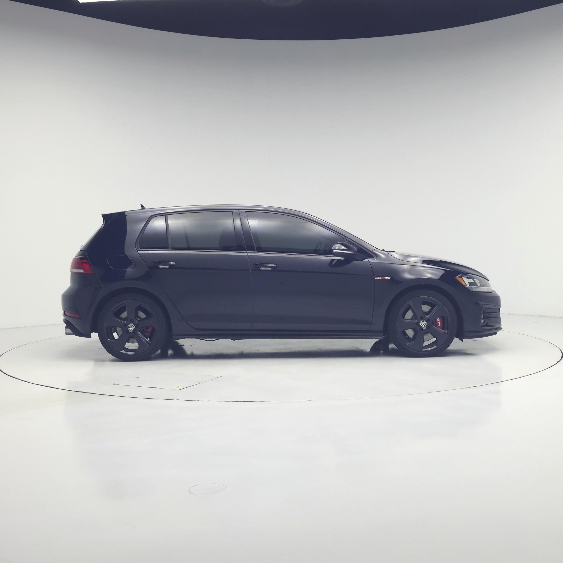 Thumbnail: 2019 Volkswagen Golf - 7