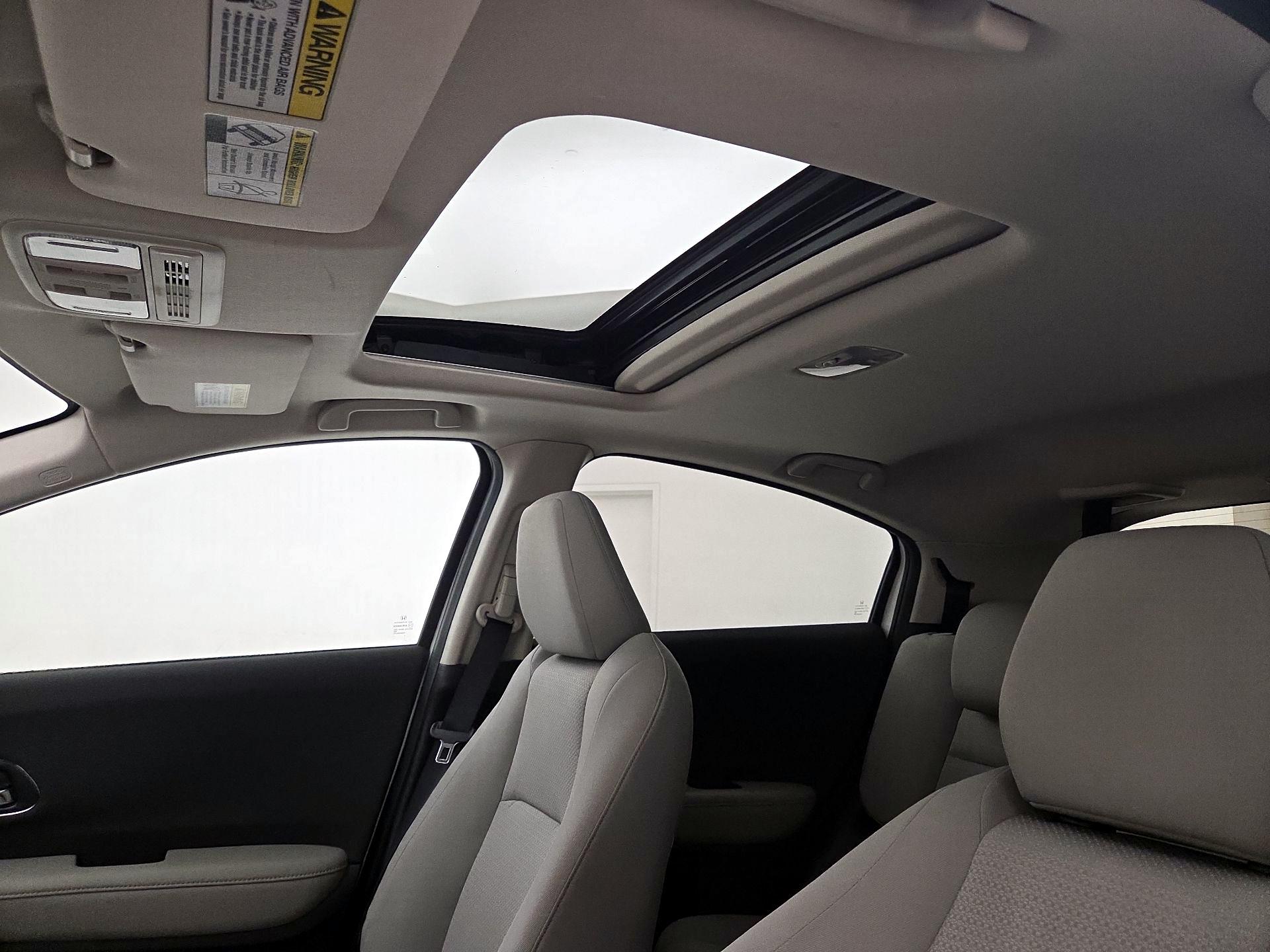 Thumbnail: 2020 Honda HR-V - 19