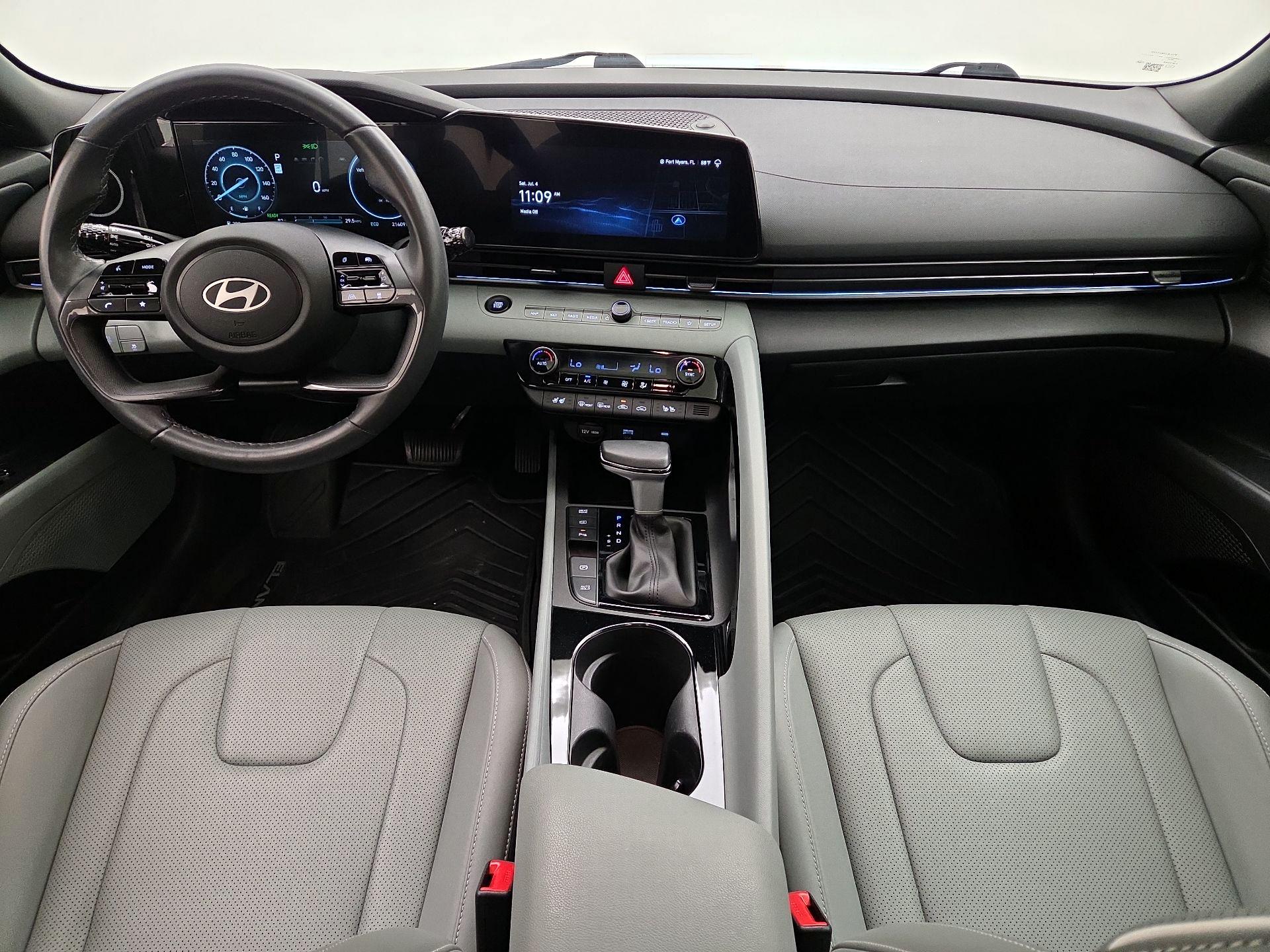 Thumbnail: 2024 Hyundai Elantra - 9