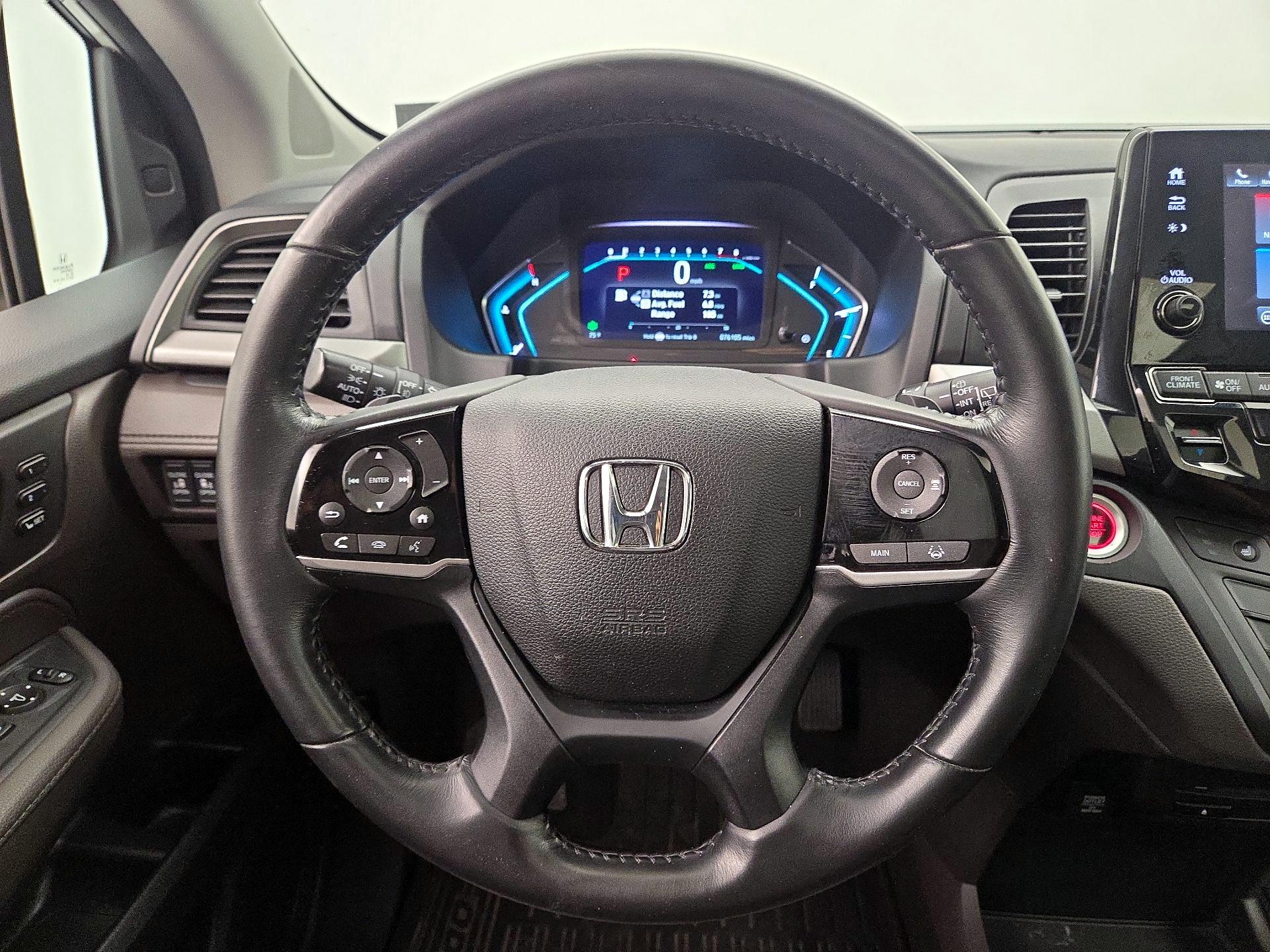 Thumbnail: 2018 Honda Odyssey - 10