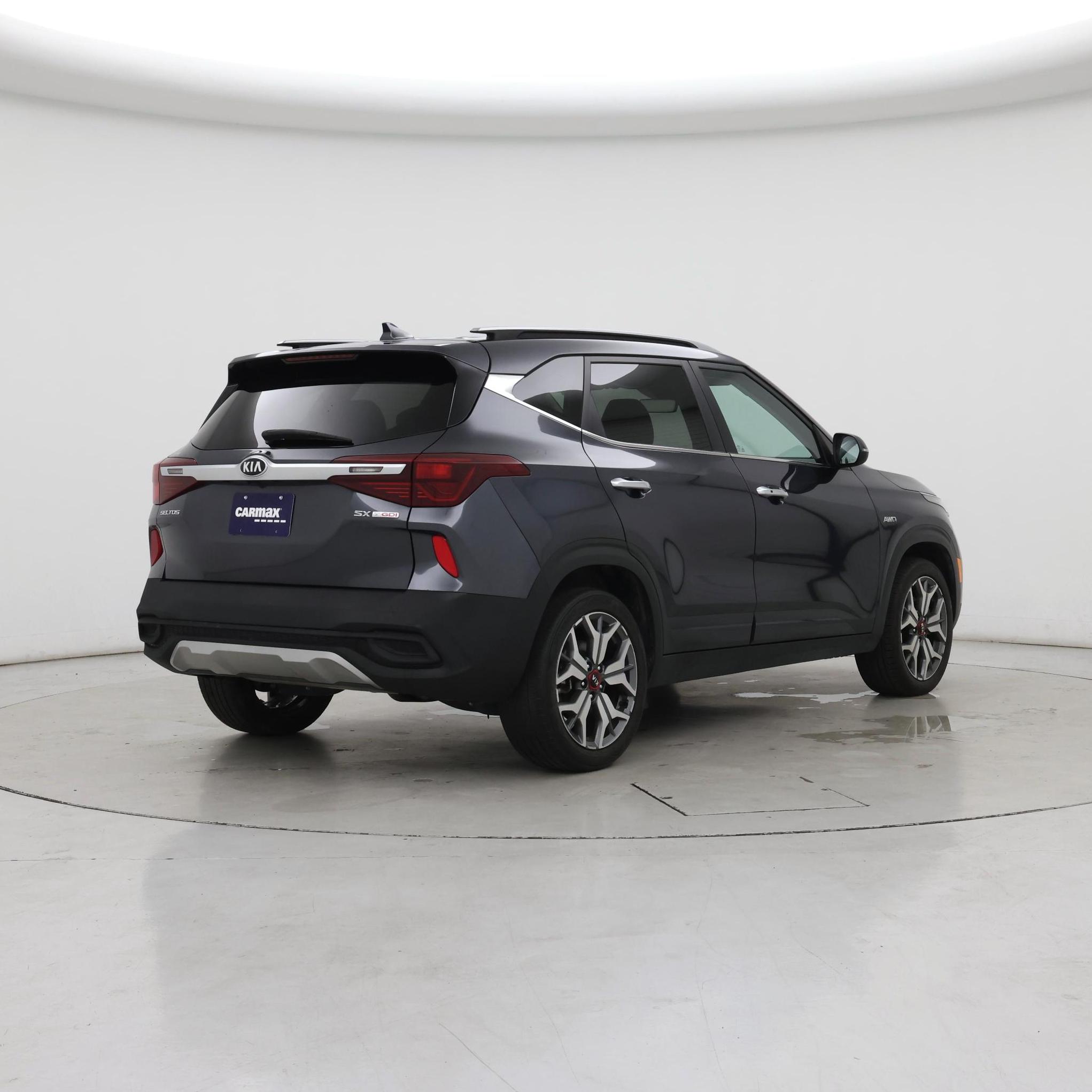 Thumbnail: 2021 Kia Seltos - 8