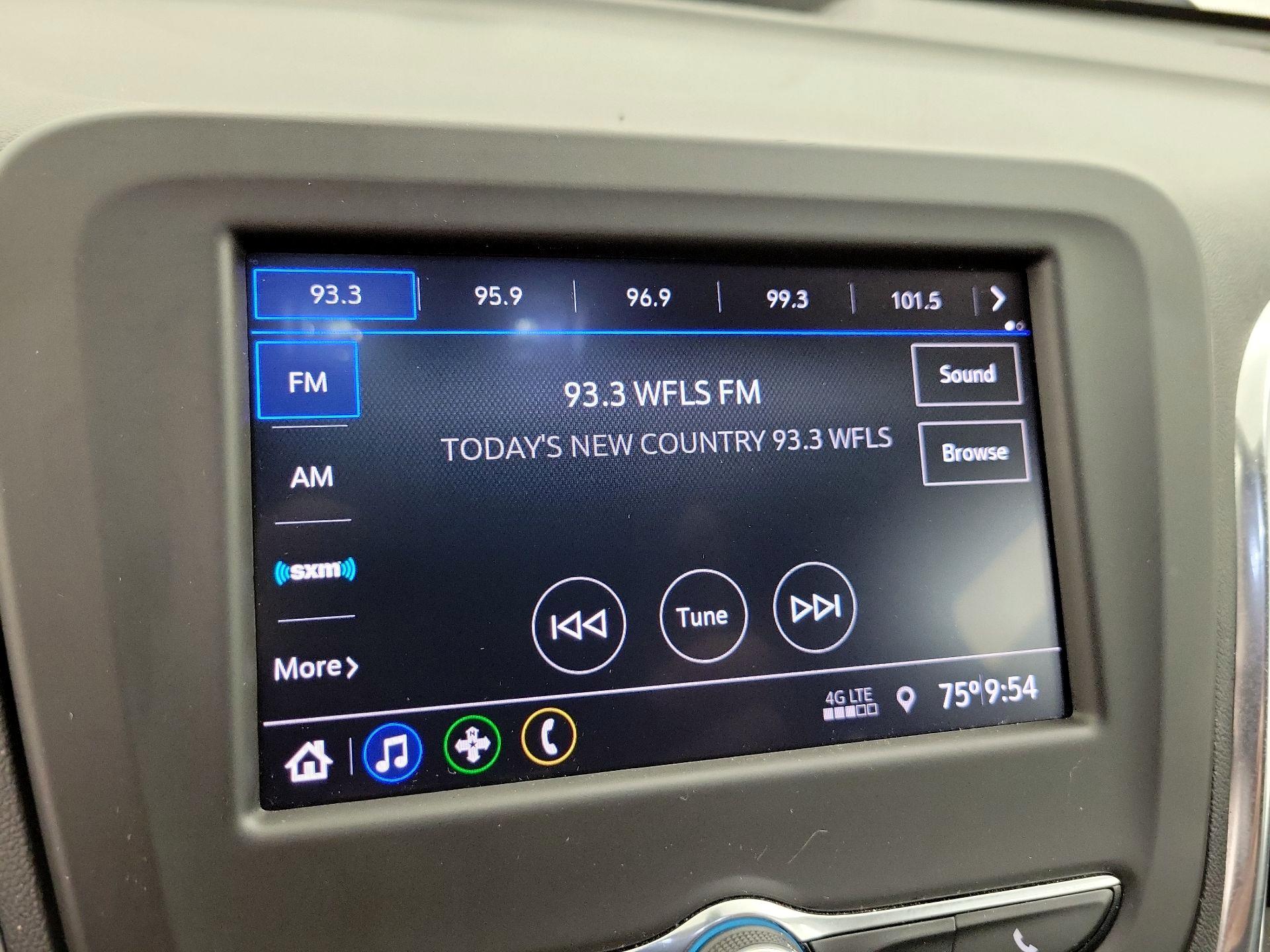 Thumbnail: 2021 Chevrolet Equinox - 15