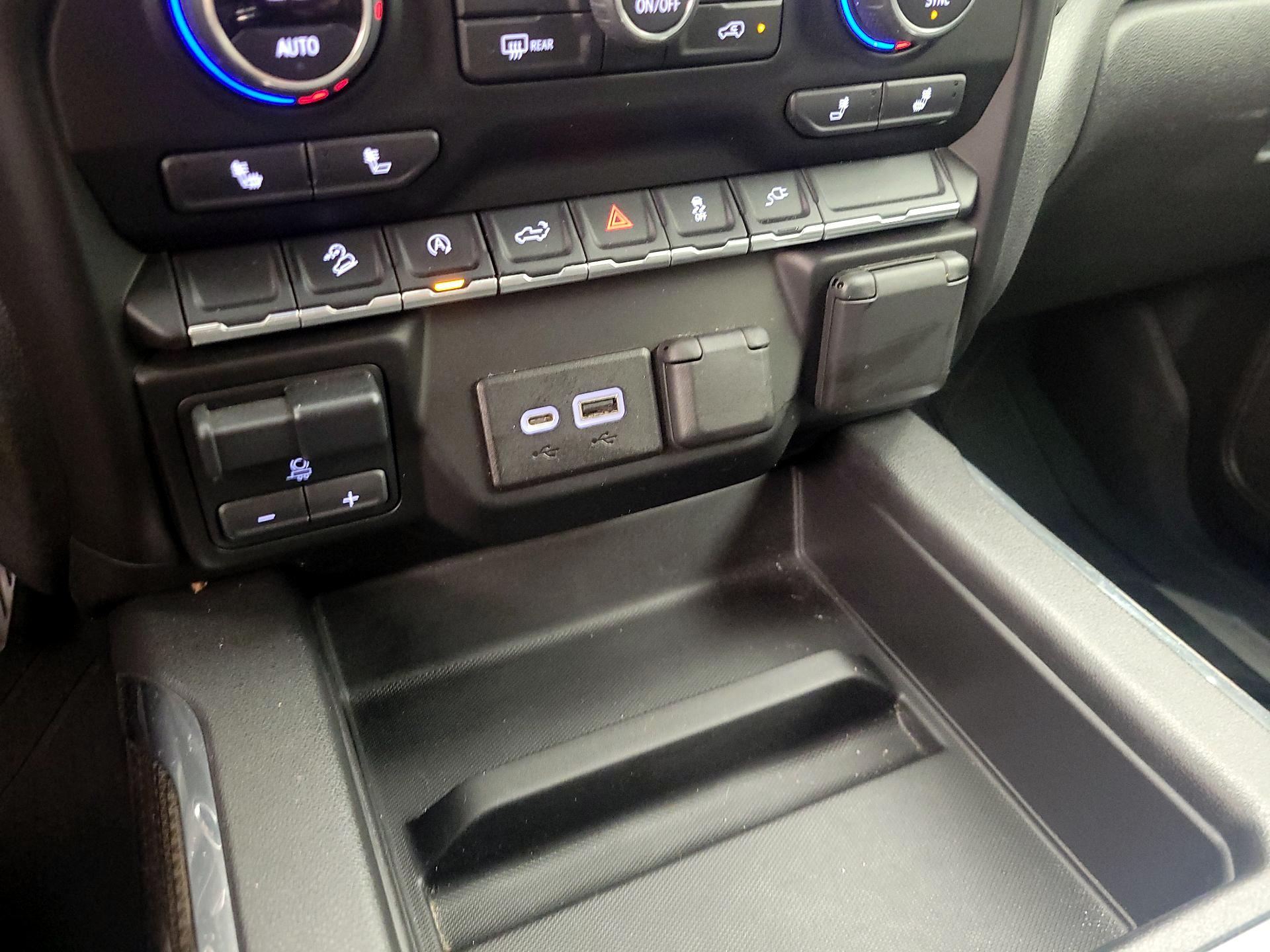 Thumbnail: 2020 Chevrolet Silverado 1500 - 18