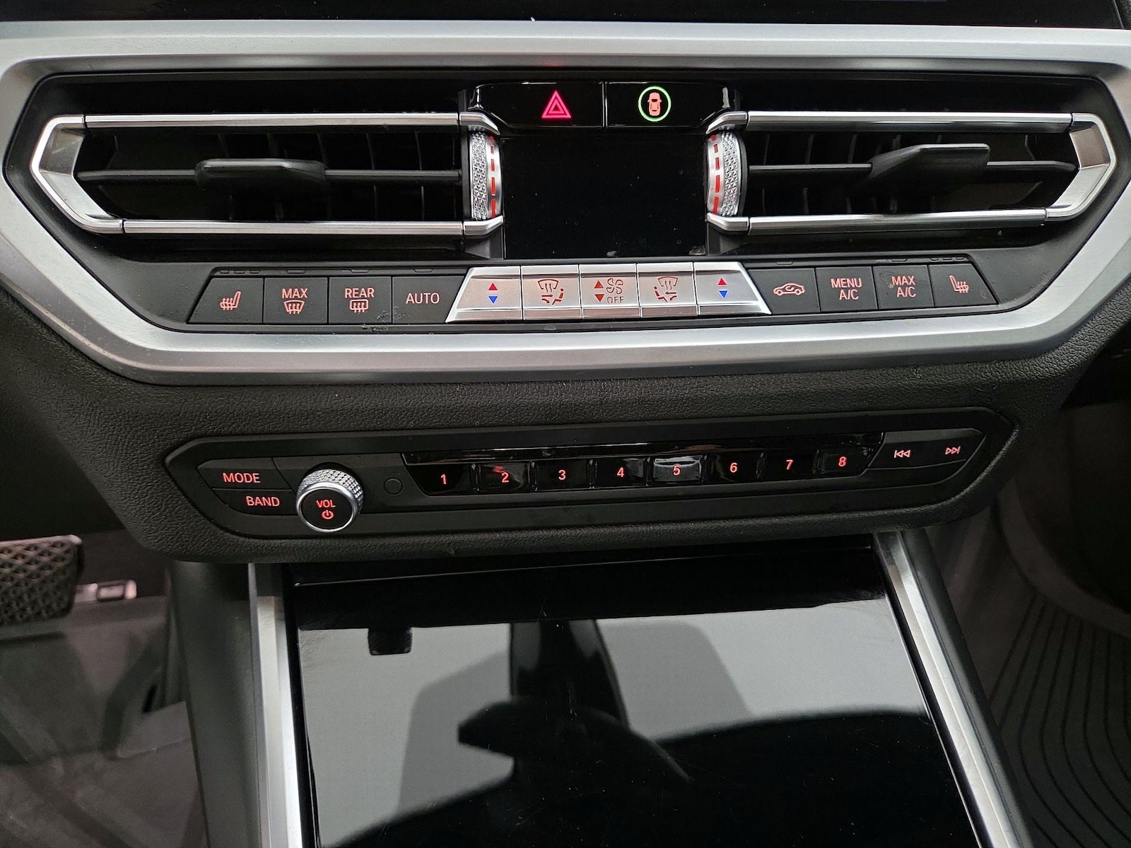 2019 BMW 3 Series 330i - Photo 17