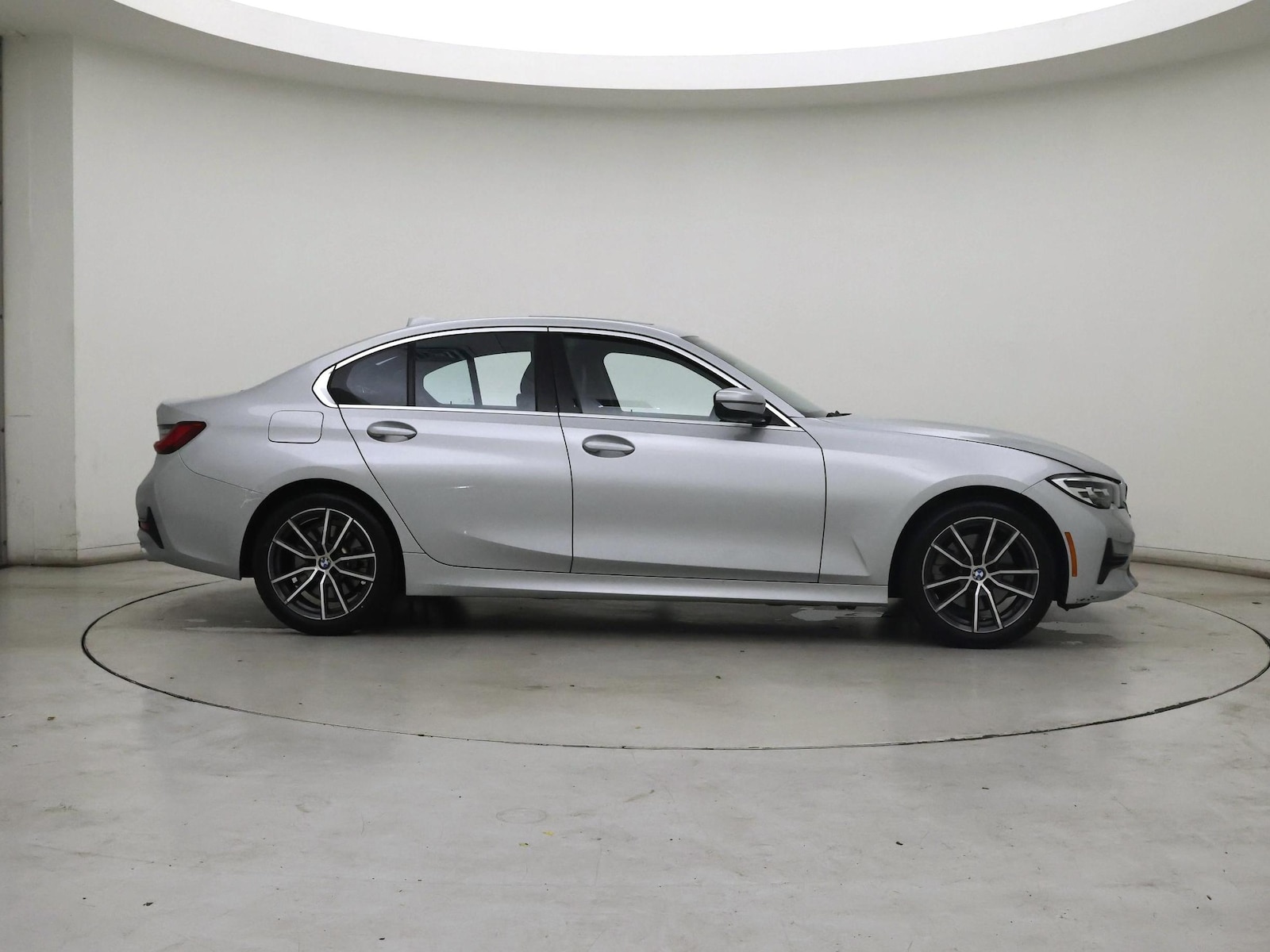 2019 BMW 3 Series 330i - Photo 8