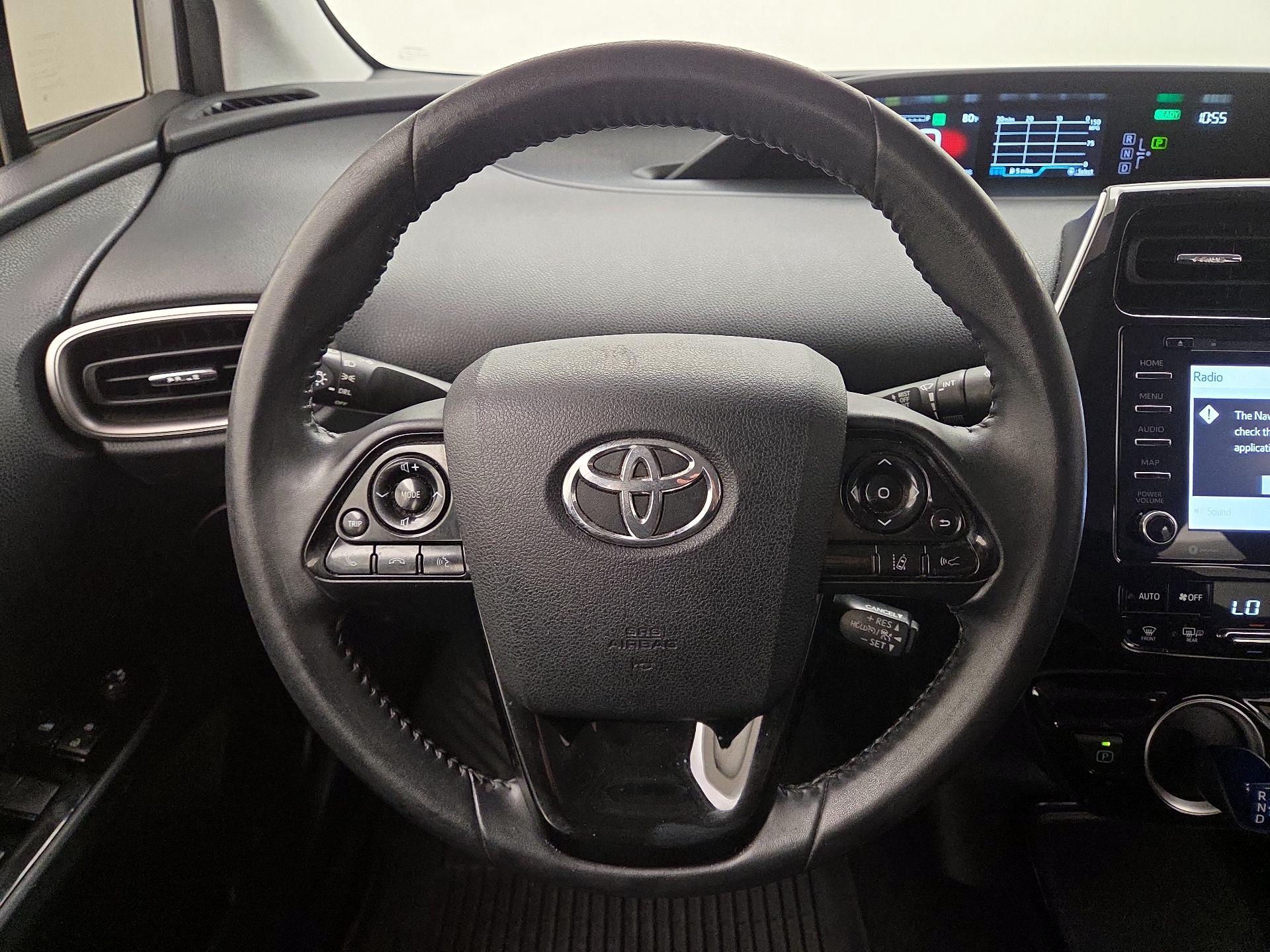 Thumbnail: 2022 Toyota Prius Prime - 10