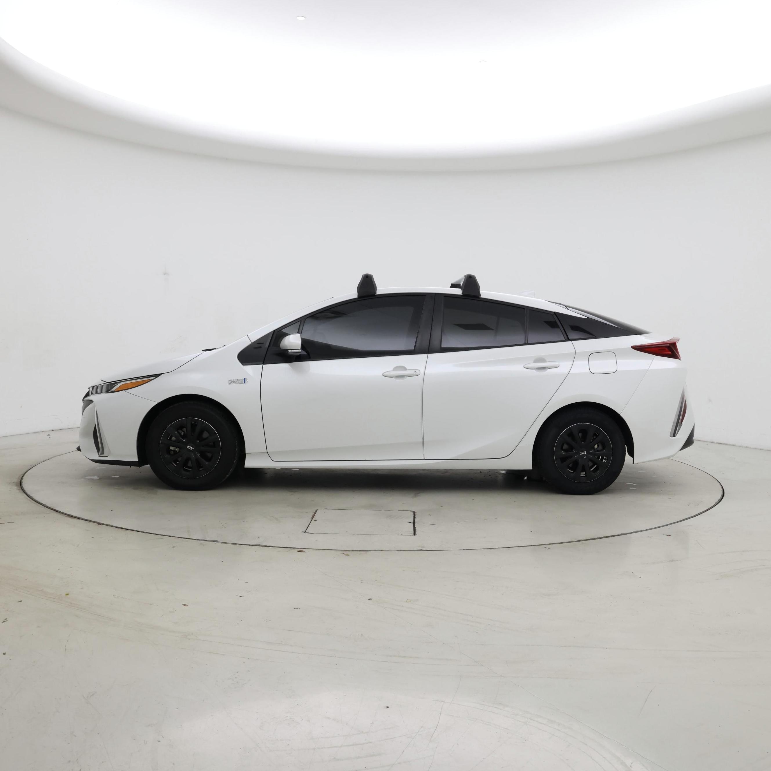 Thumbnail: 2022 Toyota Prius Prime - 3