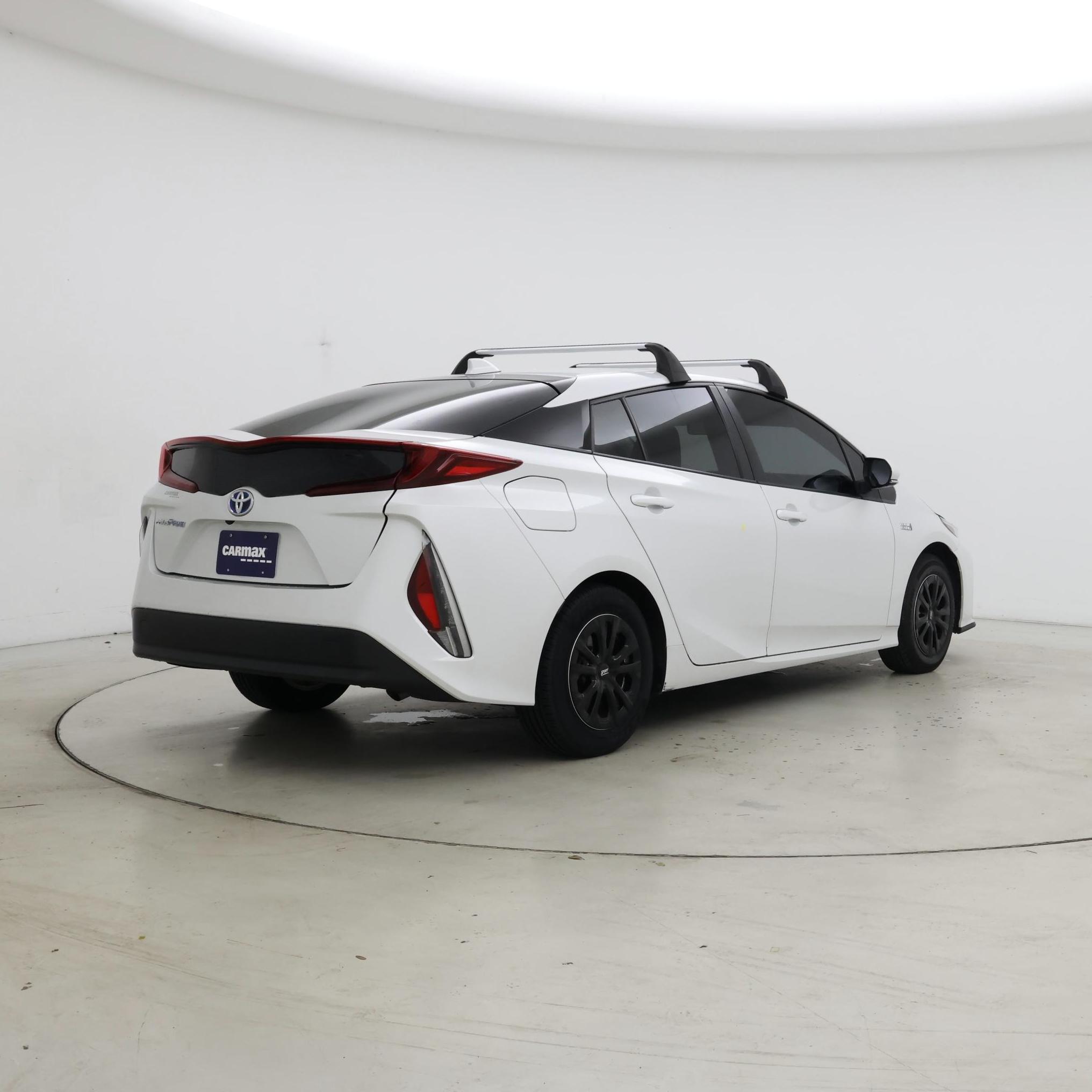 Thumbnail: 2022 Toyota Prius Prime - 8
