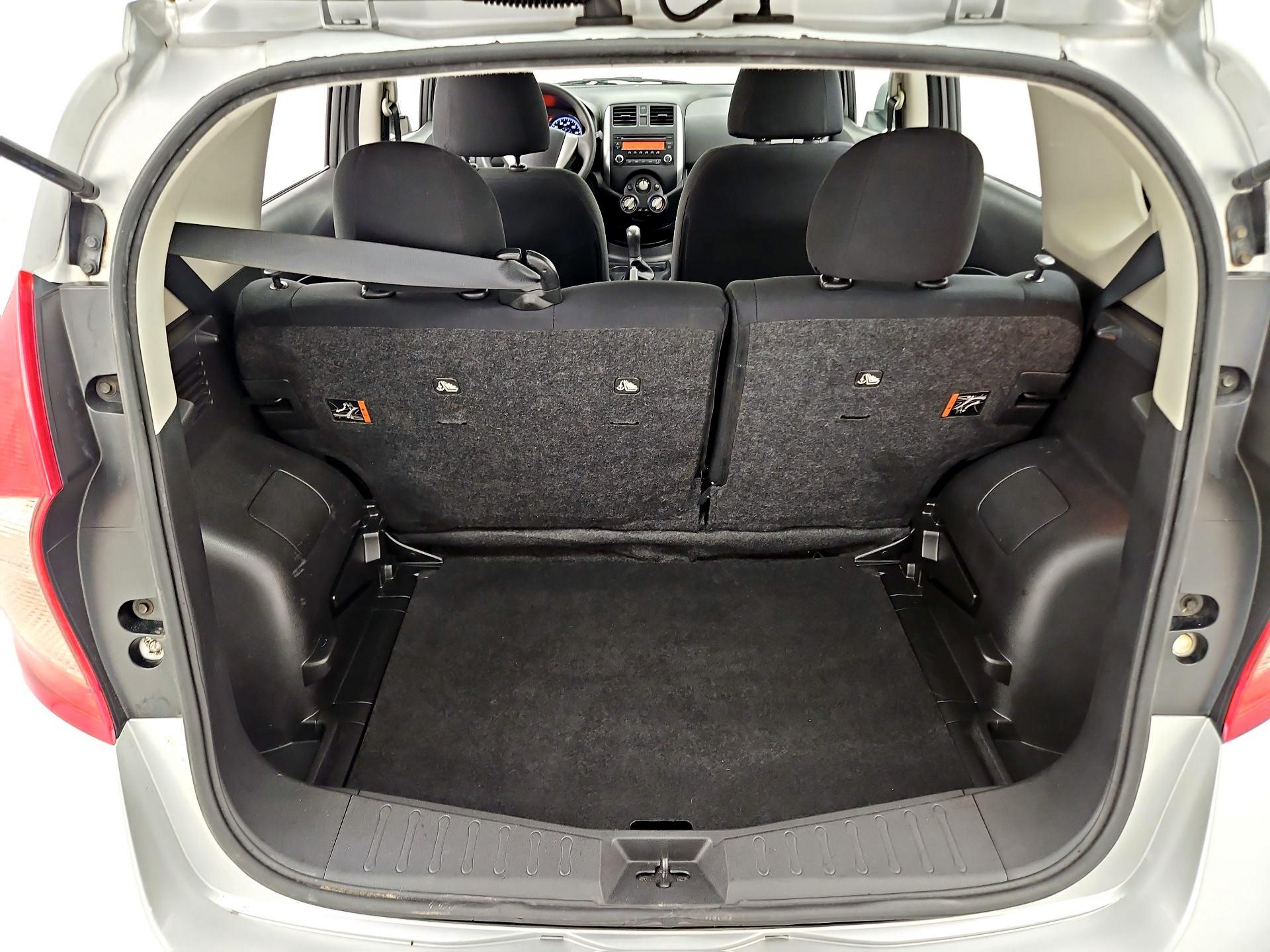 Thumbnail: 2014 Nissan Versa Note - 18