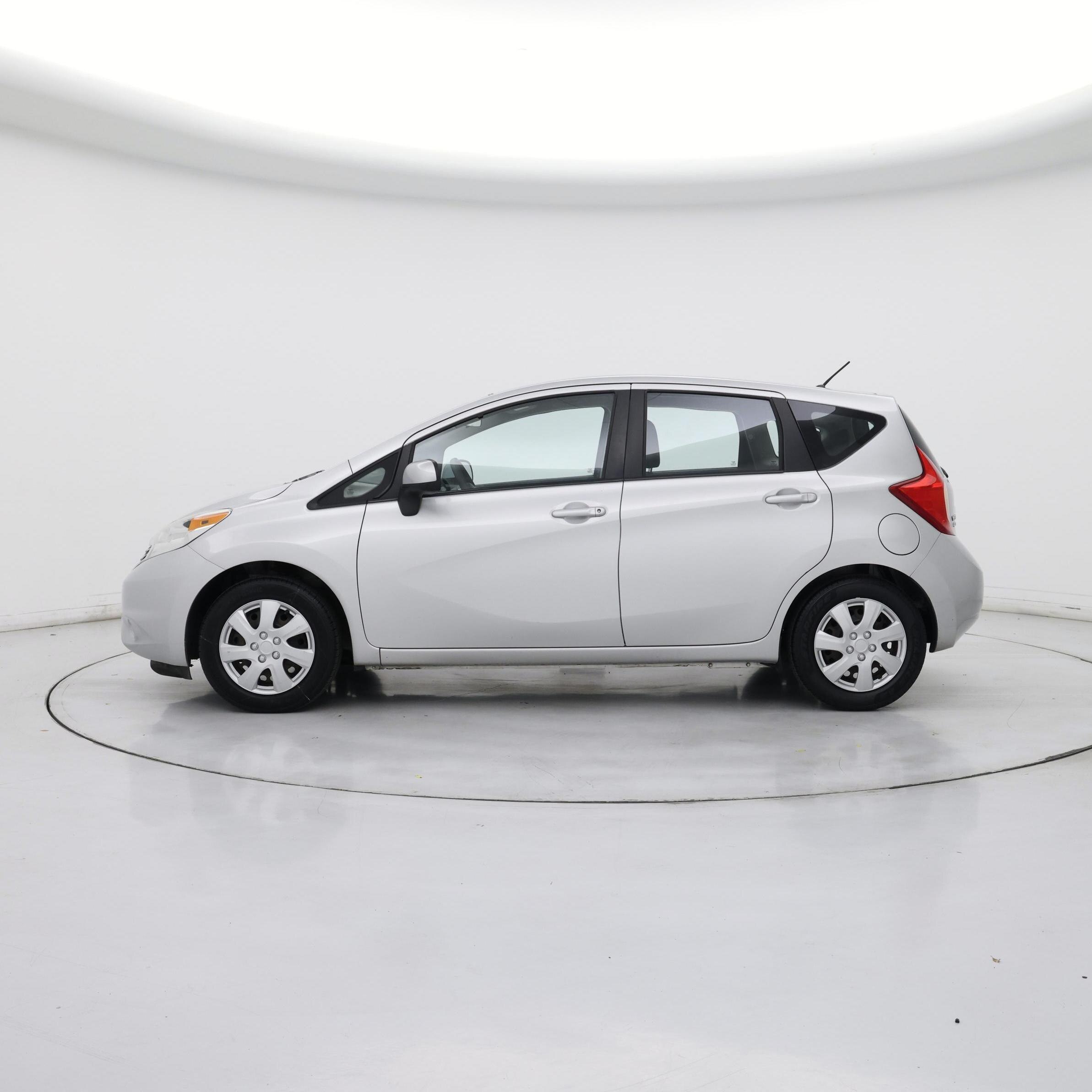 Thumbnail: 2014 Nissan Versa Note - 3