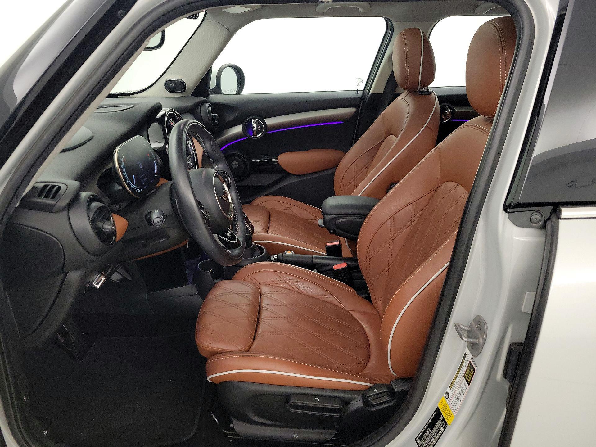 Thumbnail: 2021 MINI Cooper Hardtop - 11