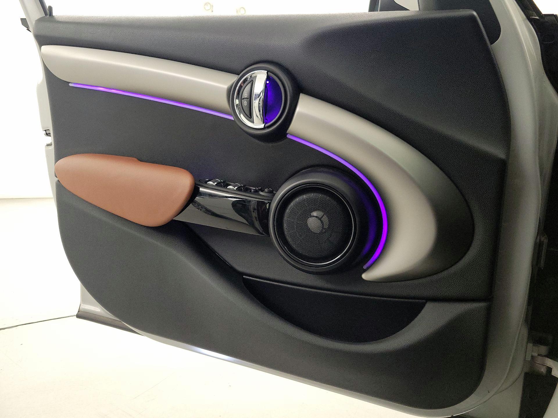 Thumbnail: 2021 MINI Cooper Hardtop - 12